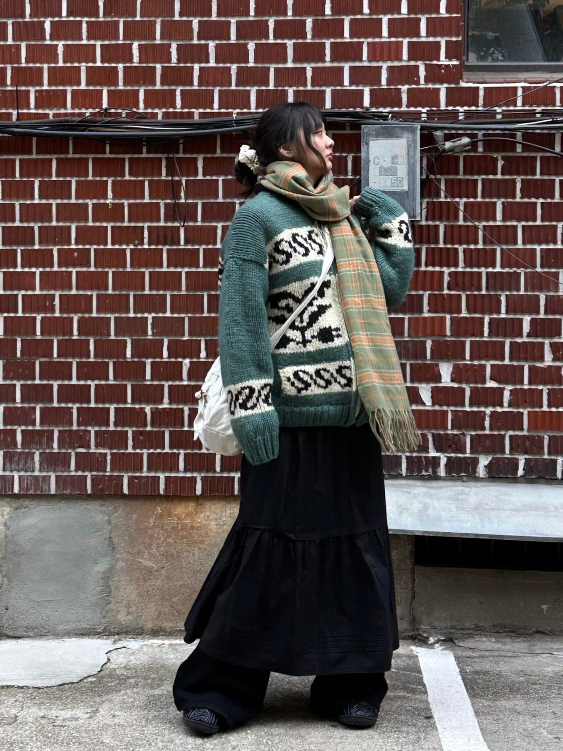 카나타 코위찬 니트 얼스뮤직 폼폼니트 레이어드 코디세트 상품이미지1