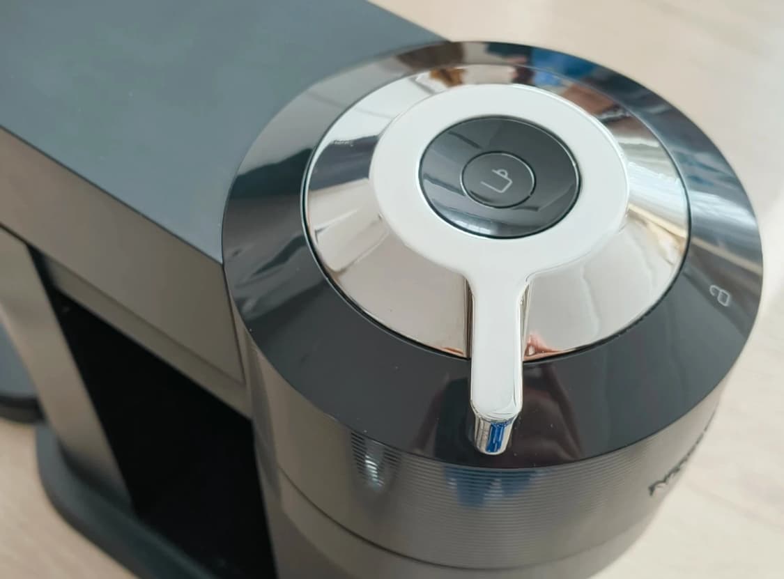 네스프레소 버츄오 넥스트 블랙 캡슐 커피머신 상품이미지3