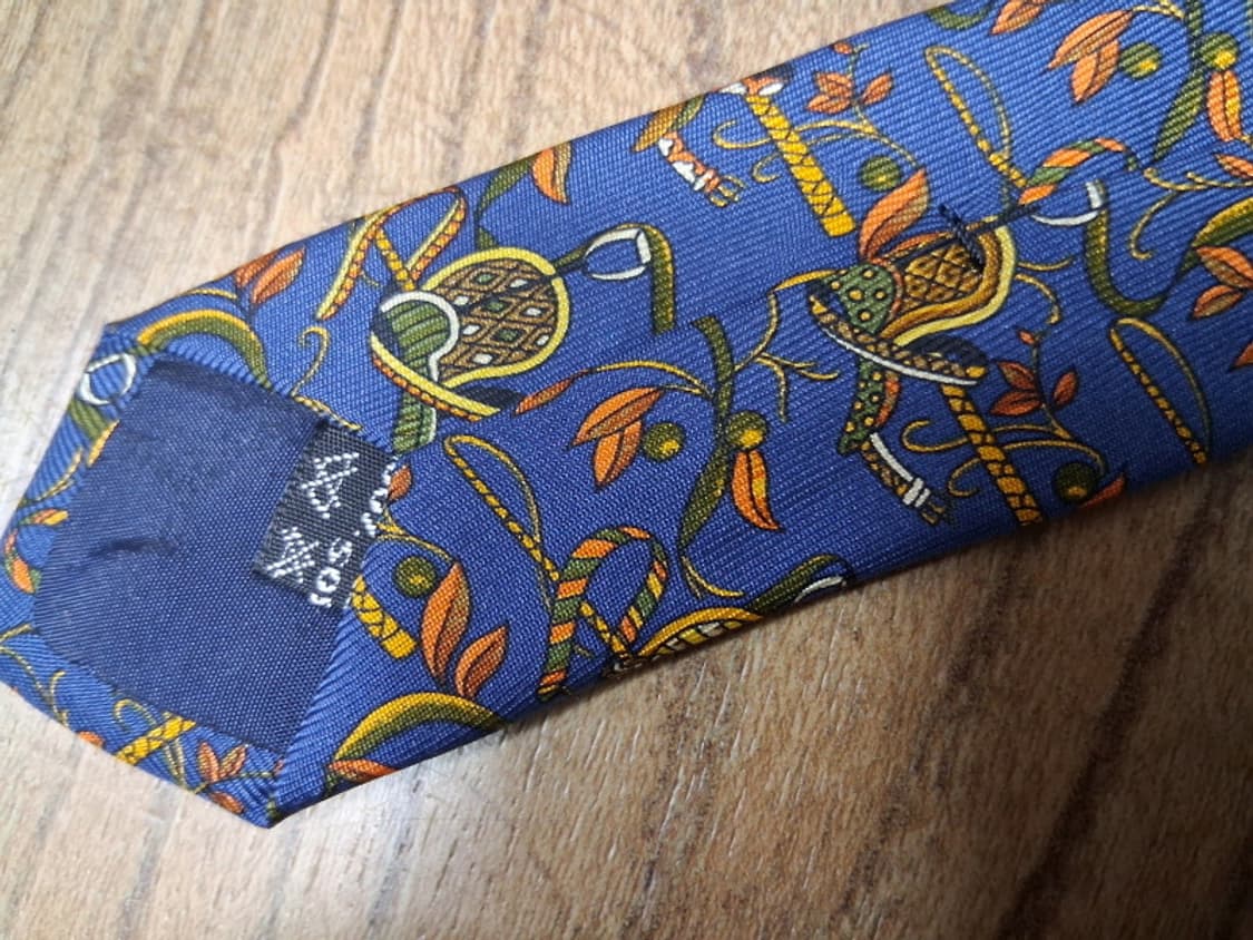 일본수입 살바토레 페라가모넥타이 칼라감배색 패턴 뛰어난  9.7 상품이미지3