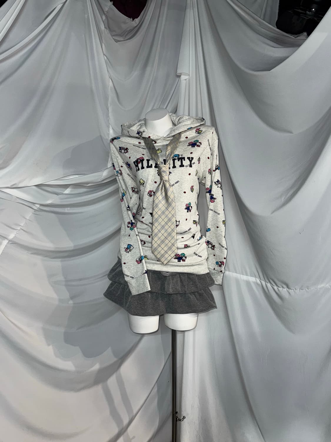 산리오 무채색 니혼진 코디세트  상품이미지4