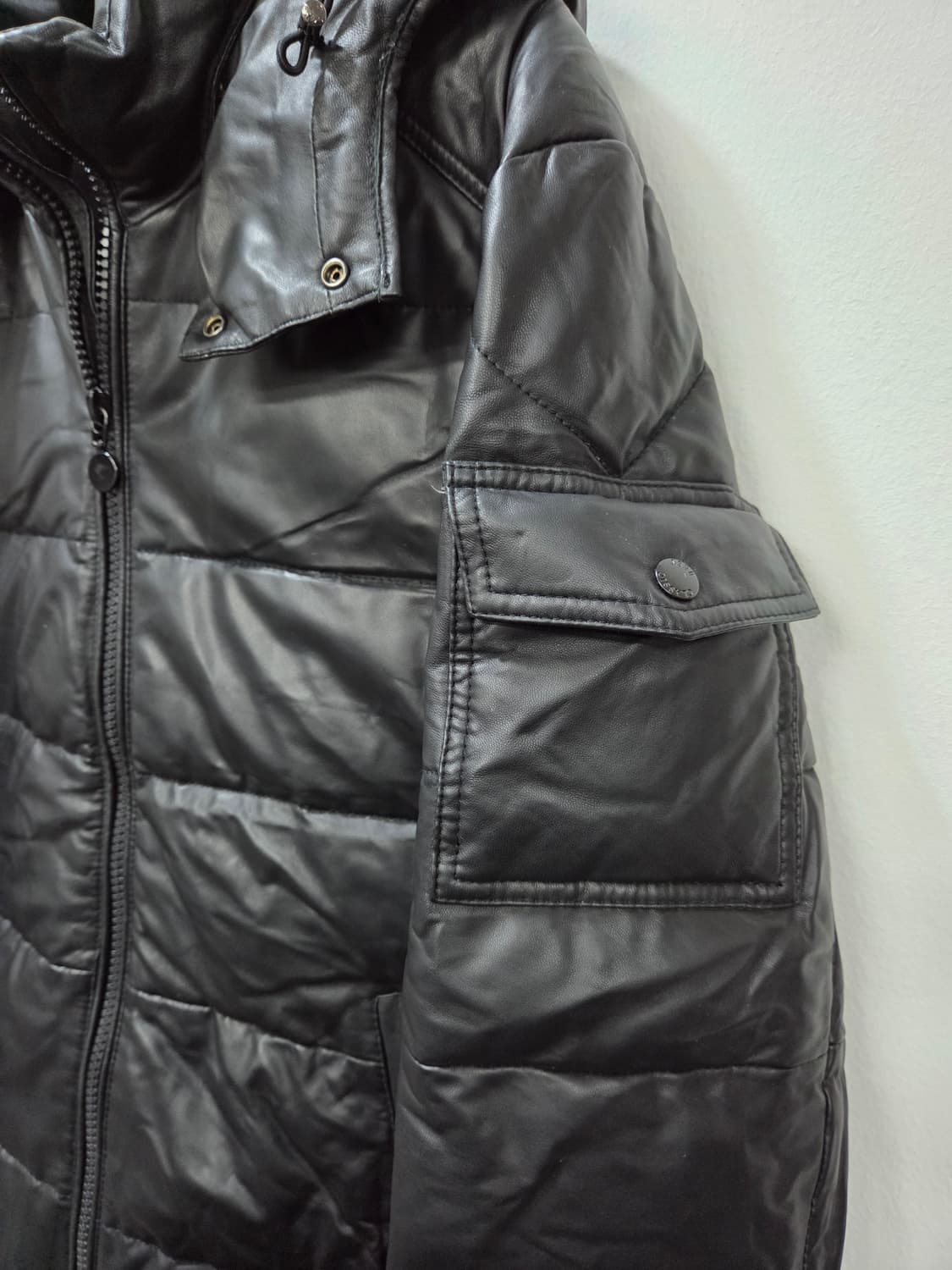 블랙 가죽 덕다운 패딩 점퍼 후드 탈부착 상품이미지4
