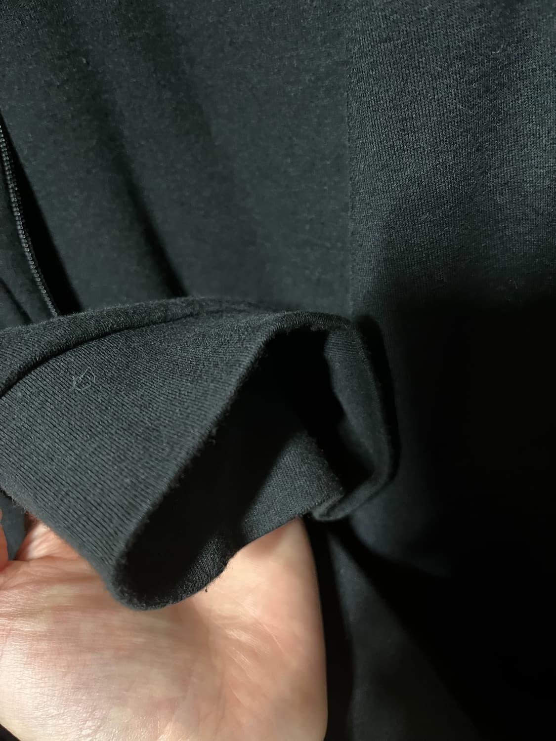 (3)머듈 넥집업 블랙 상품이미지5