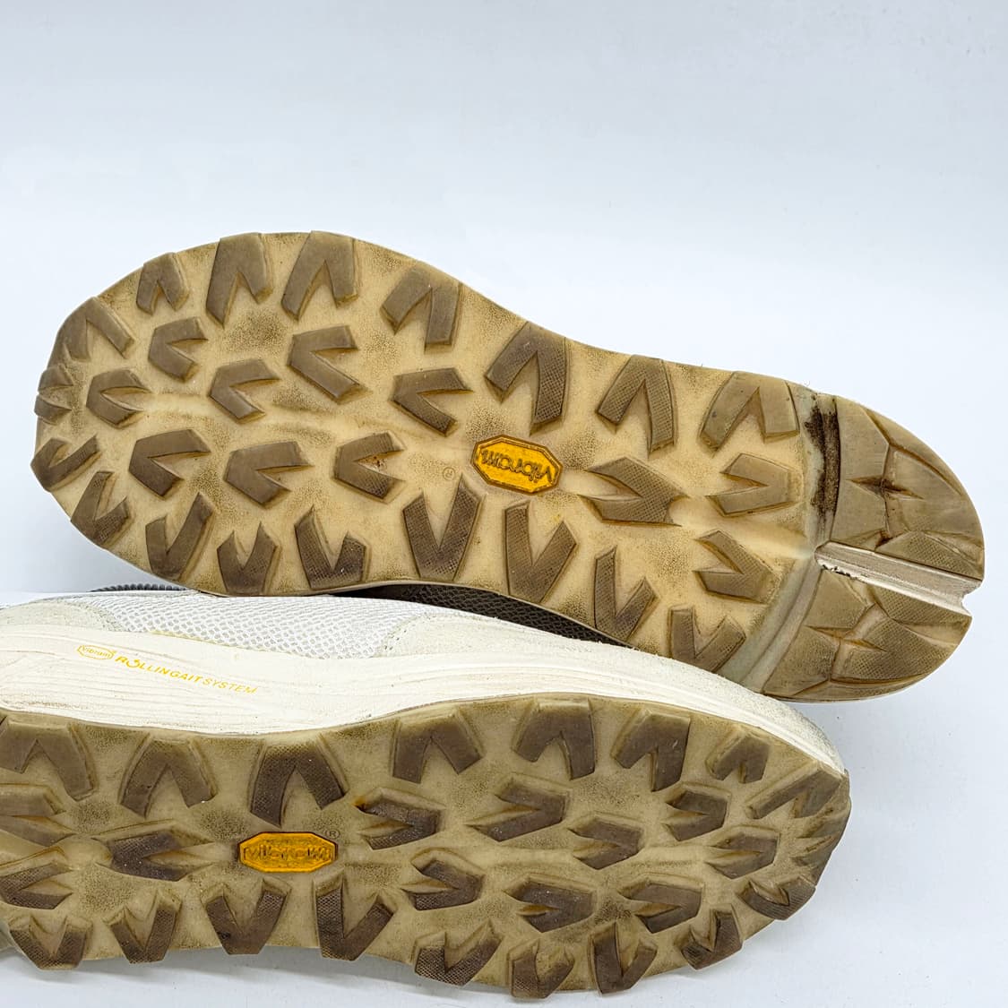  아워레가시 모노 러너 화이트 (42)   상품이미지3