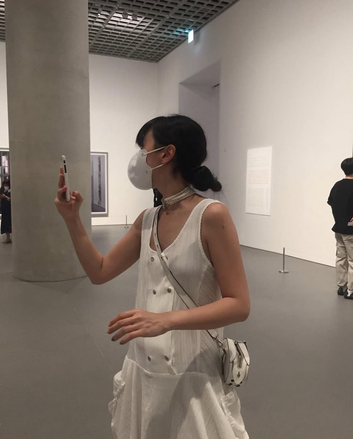 에옹쓰 컬업 미디 드레스 화이트 상품이미지2