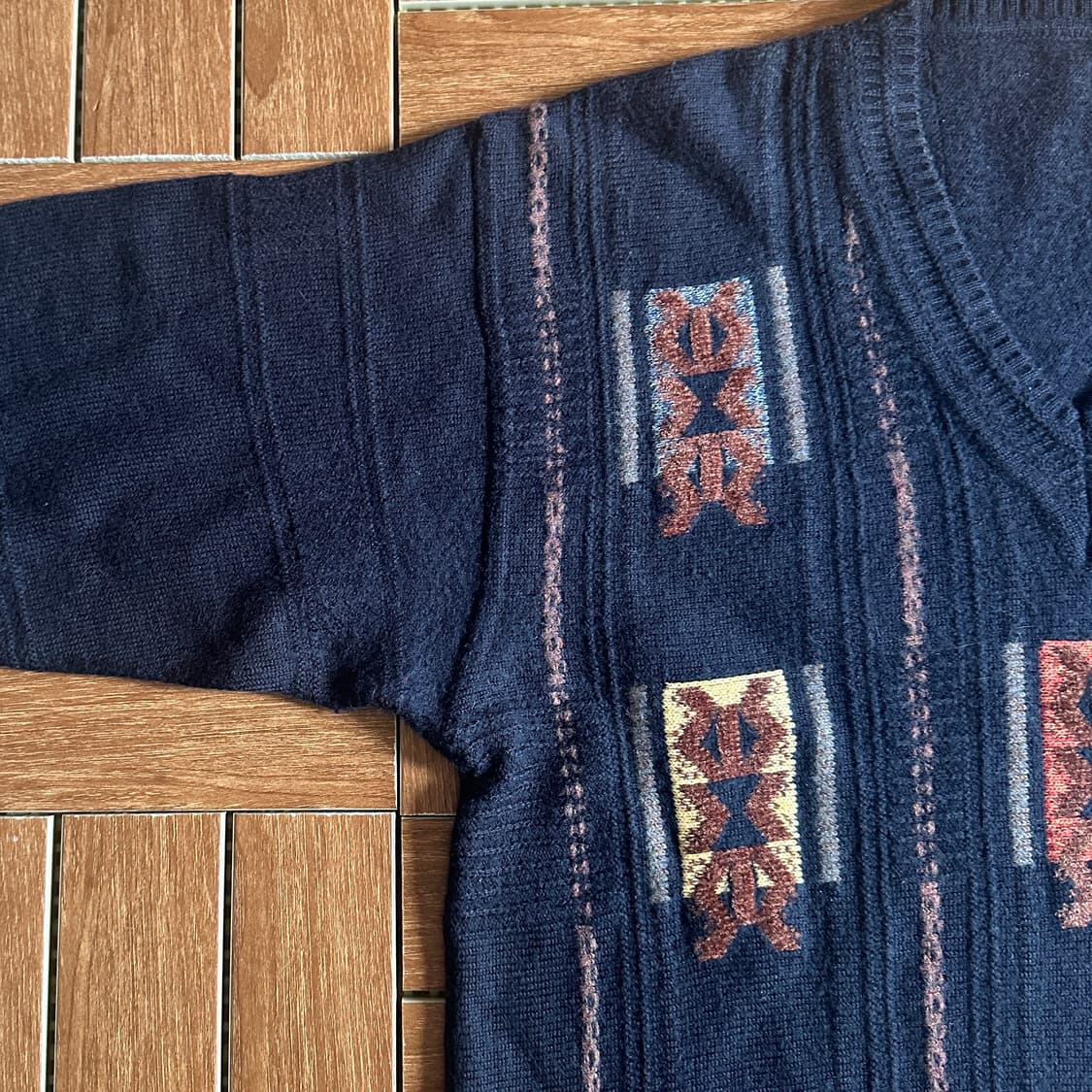 Vintage v-neck wool knit sweater 상품이미지4
