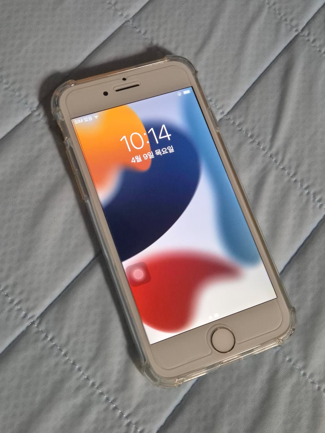 아이폰 7 실버 (배터리 100 / 상태 굿) 상품이미지2