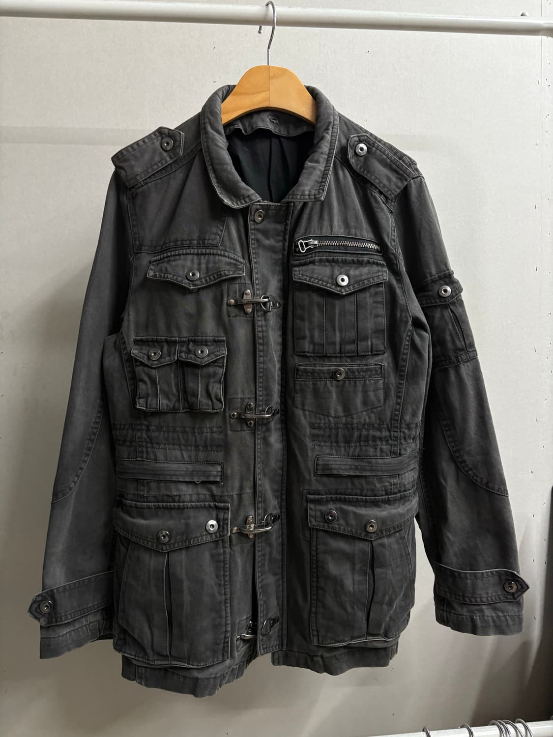 세만틱 디자인 파이어맨 피그먼 자켓 상품이미지2