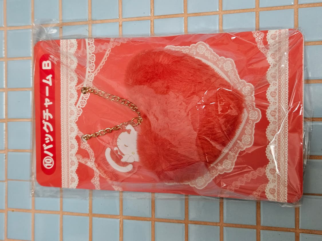 헬로키티 겨울한정쿠지 하트키링  상품이미지1