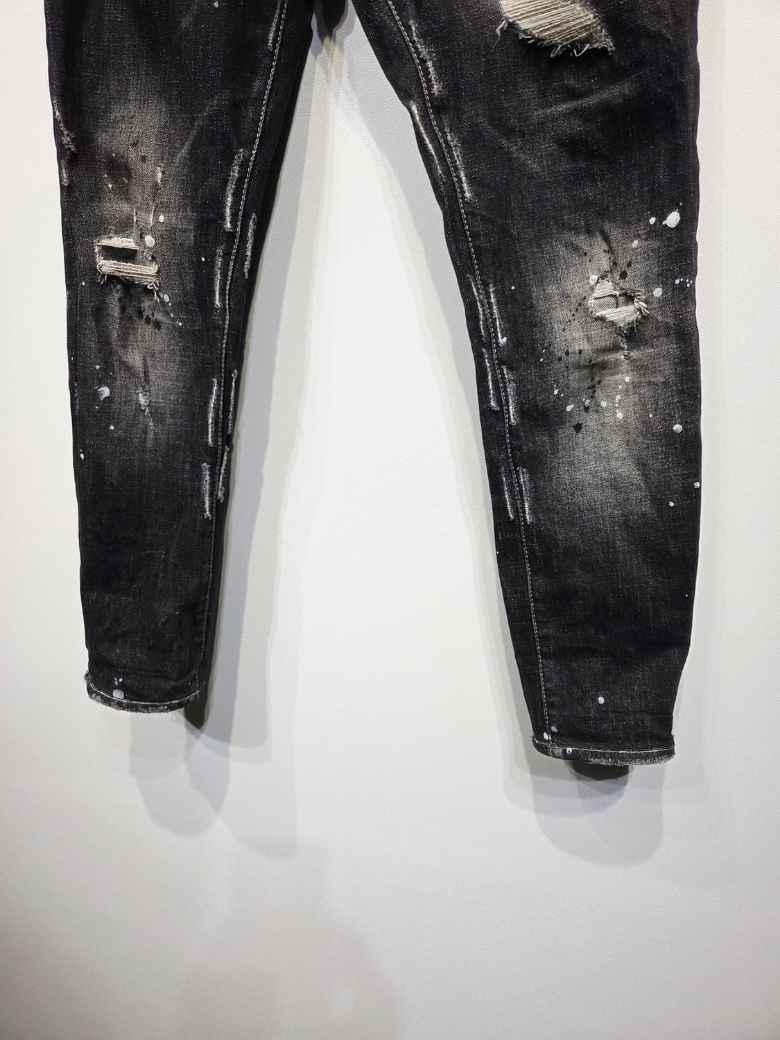 디스퀘어드2. 남자 블랙 워딩 스케이터 진_44 상품이미지5