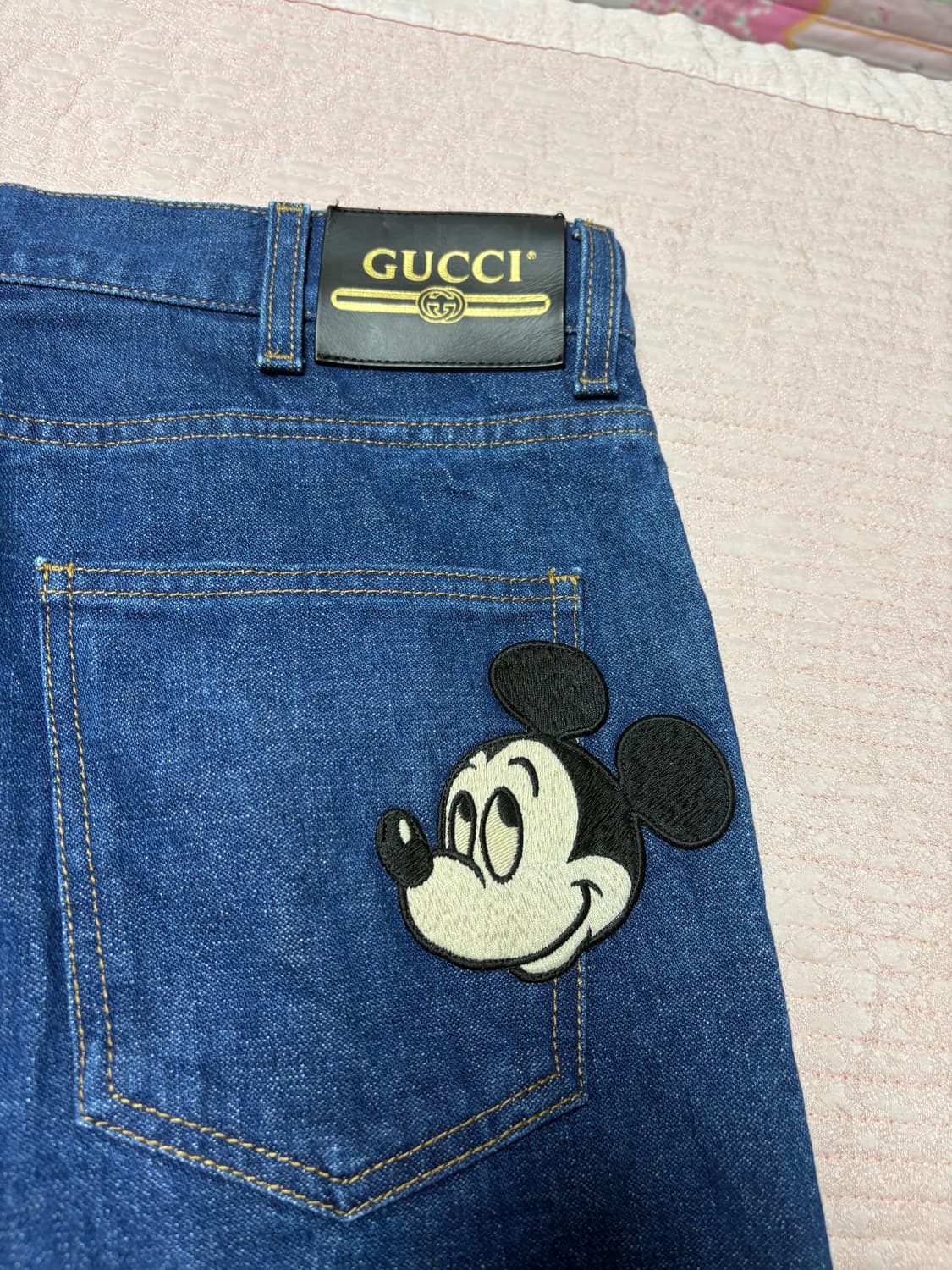 구찌와 디즈니 콜라보 데님 팬츠 33 상품이미지2