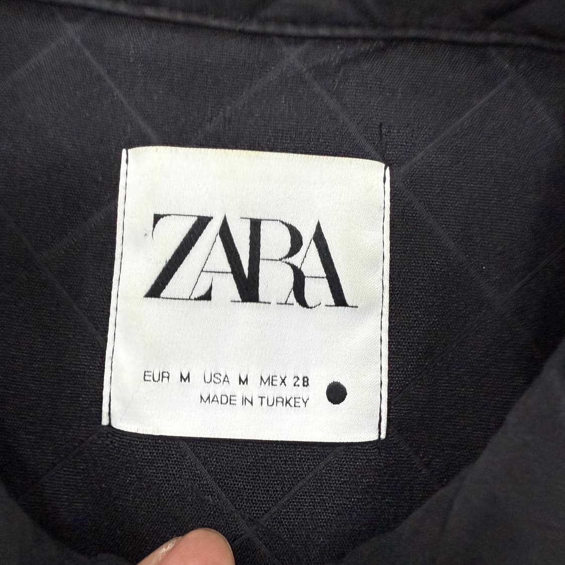 [M] 자라 여성 퀄팅 버튼 패딩조끼 1226T1 상품이미지3