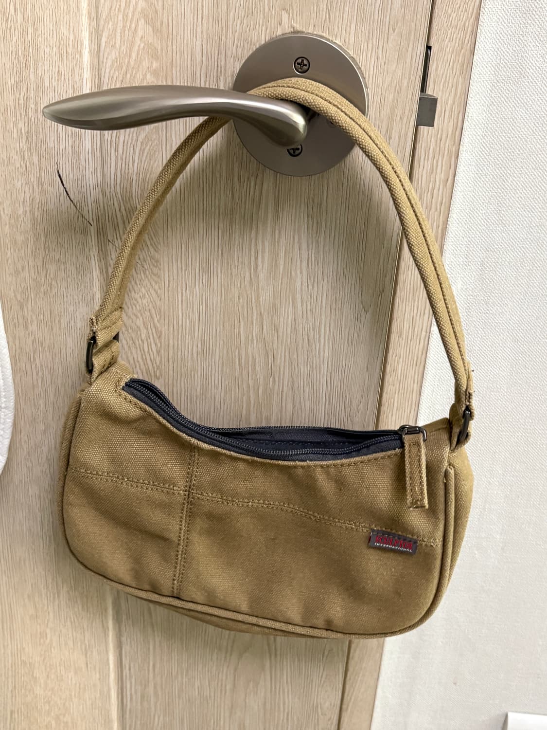 스컬프터 숄더백 상품이미지1