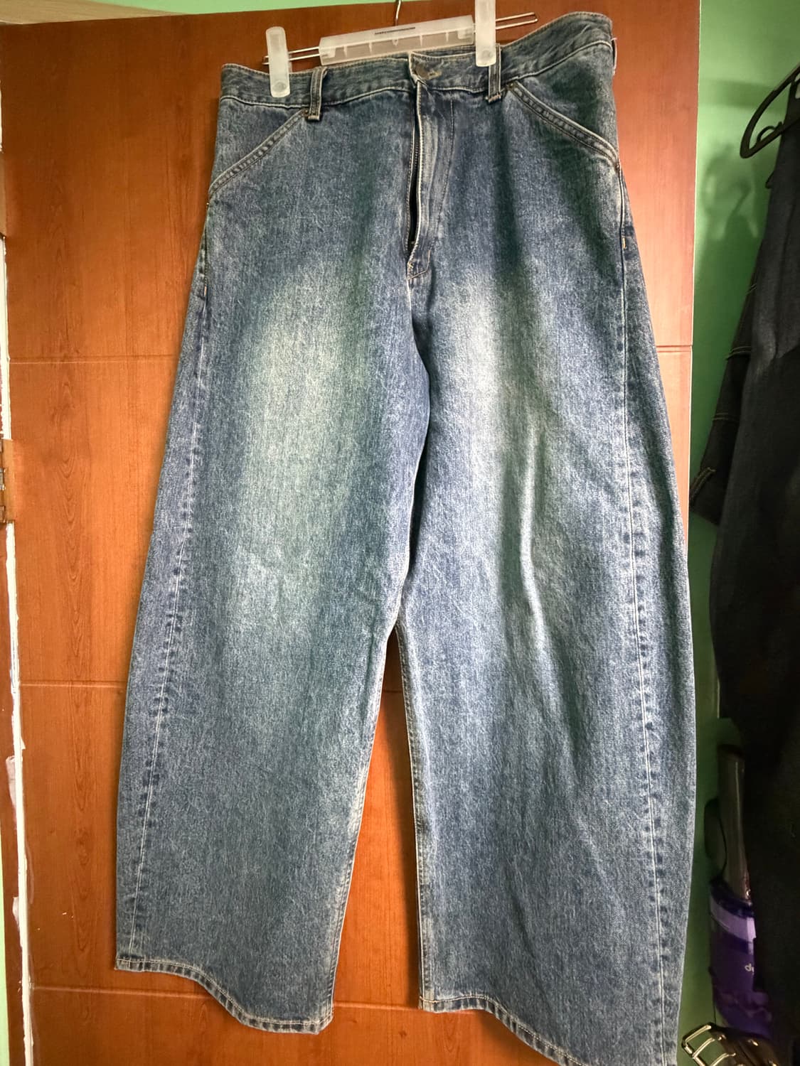 해칭룸 와이드커브진 워시드 블루 4 상품이미지1