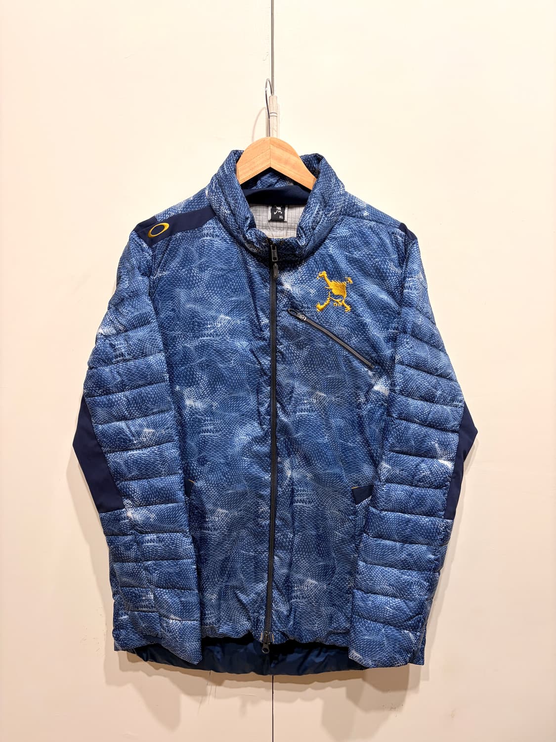 17FW 오클리 그래픽 경량 다운 자켓 상품이미지1