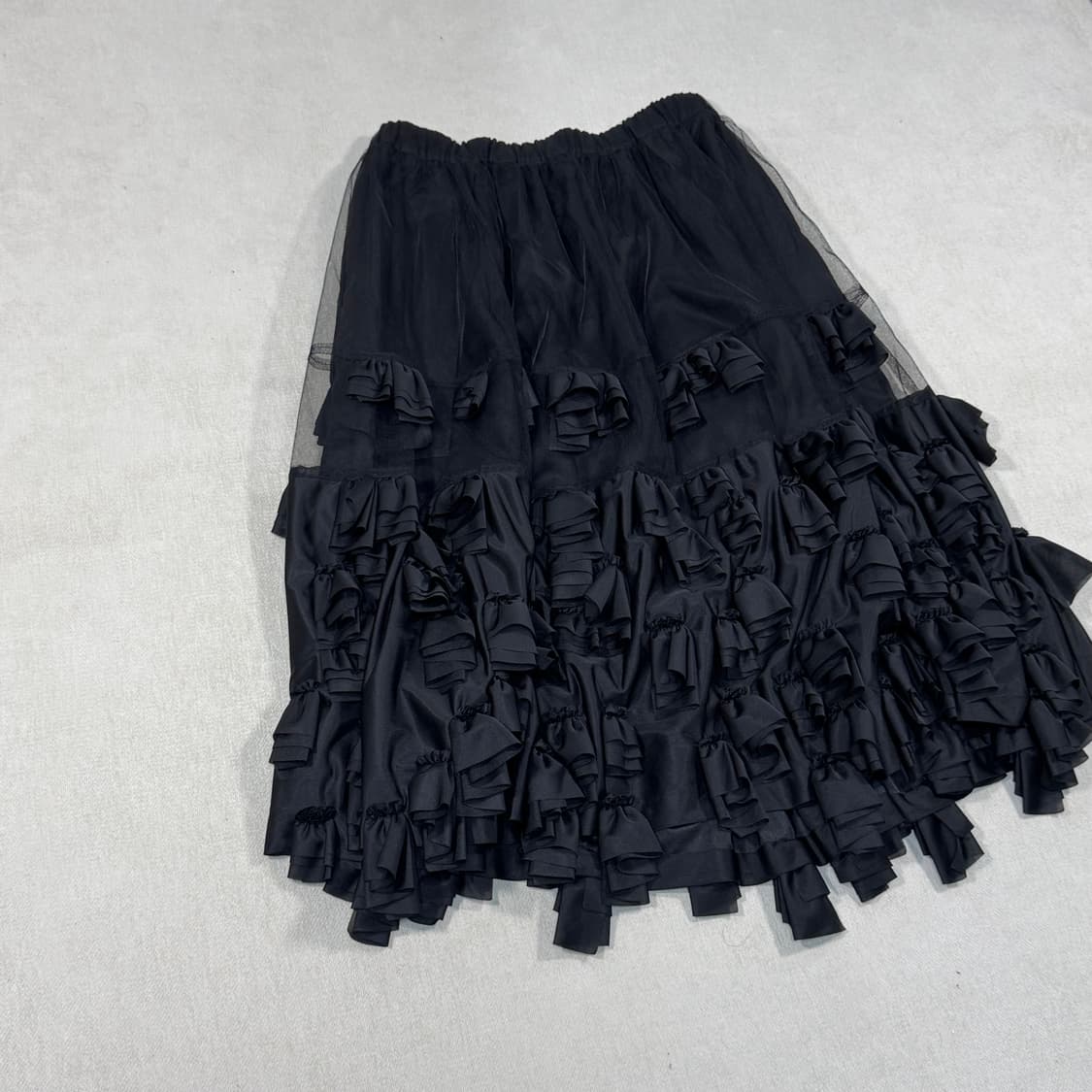 Tulle Paneled Ruffle Black Skirt 상품이미지2