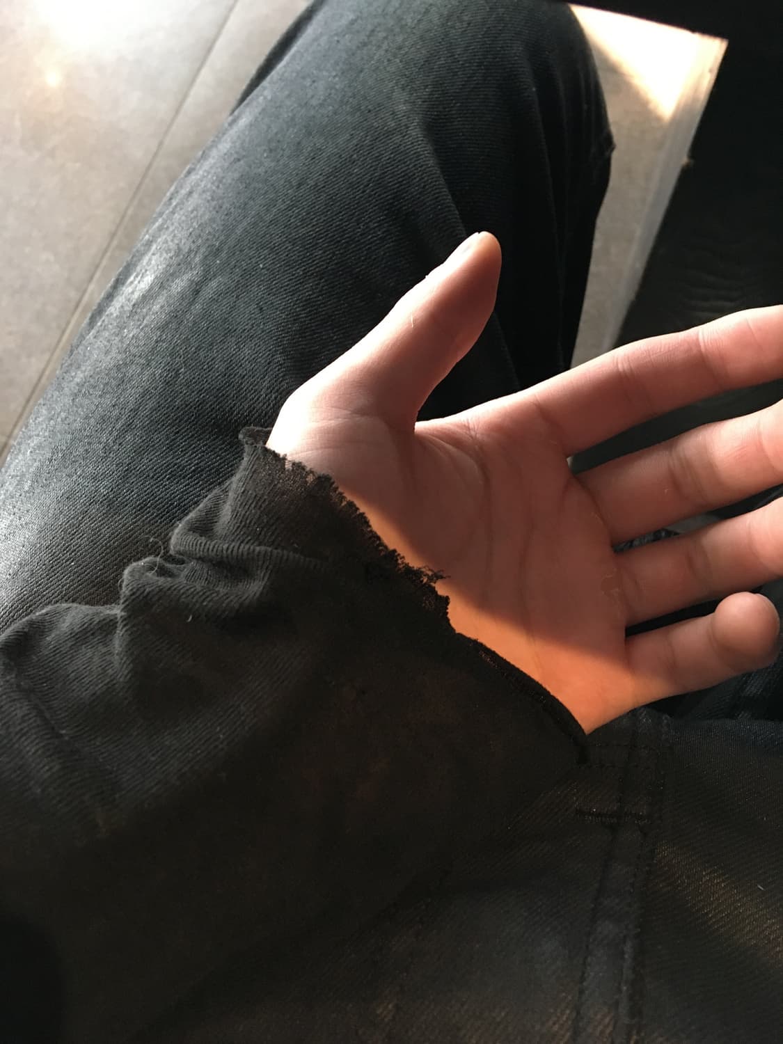 릭오웬스 롱슬리브 나우아임영님 착용 상품이미지4