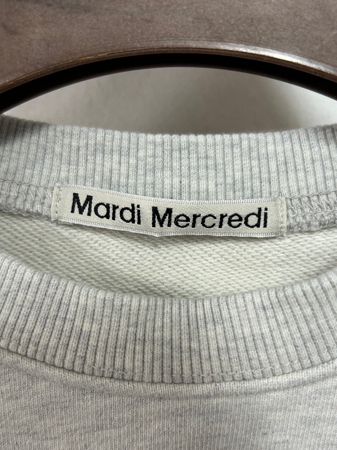 마르디 메크르디 빅로고 스웻셔츠 맨투맨 상품이미지5