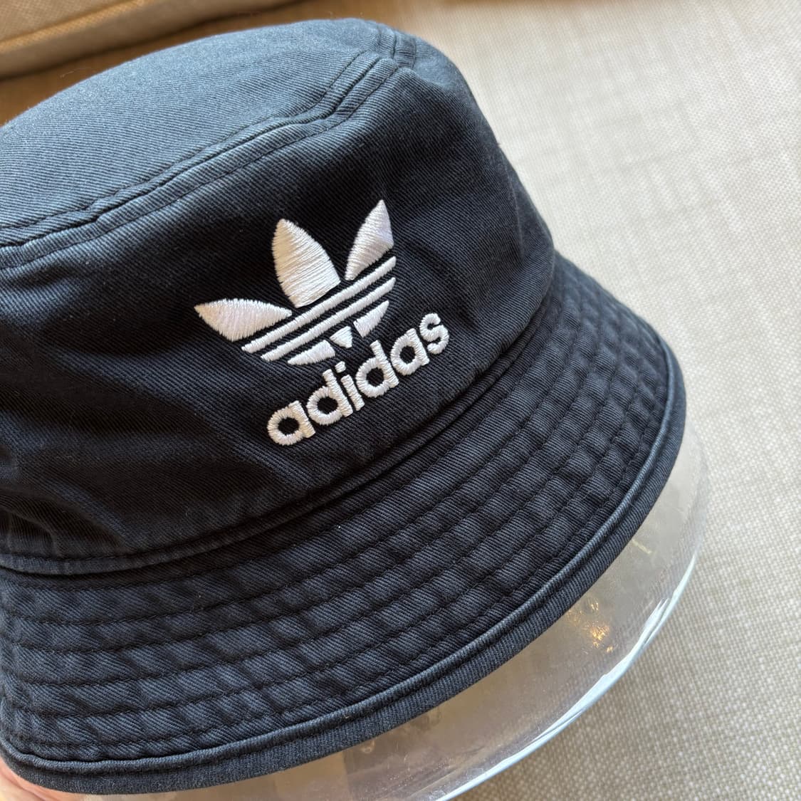 아디다스 블랙 버킷햇 상품이미지3