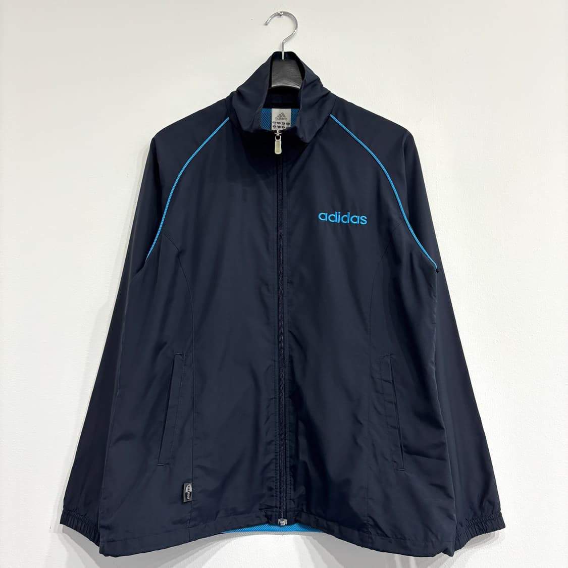 아디다스 바람막이 상품이미지1