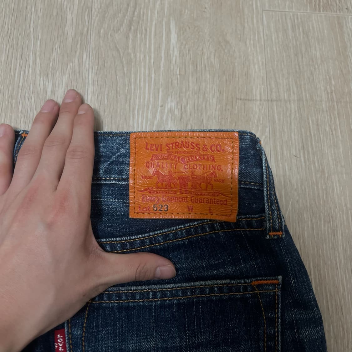 리바이스 523 스트레이트 워싱 데님 청바지 32  상품이미지3