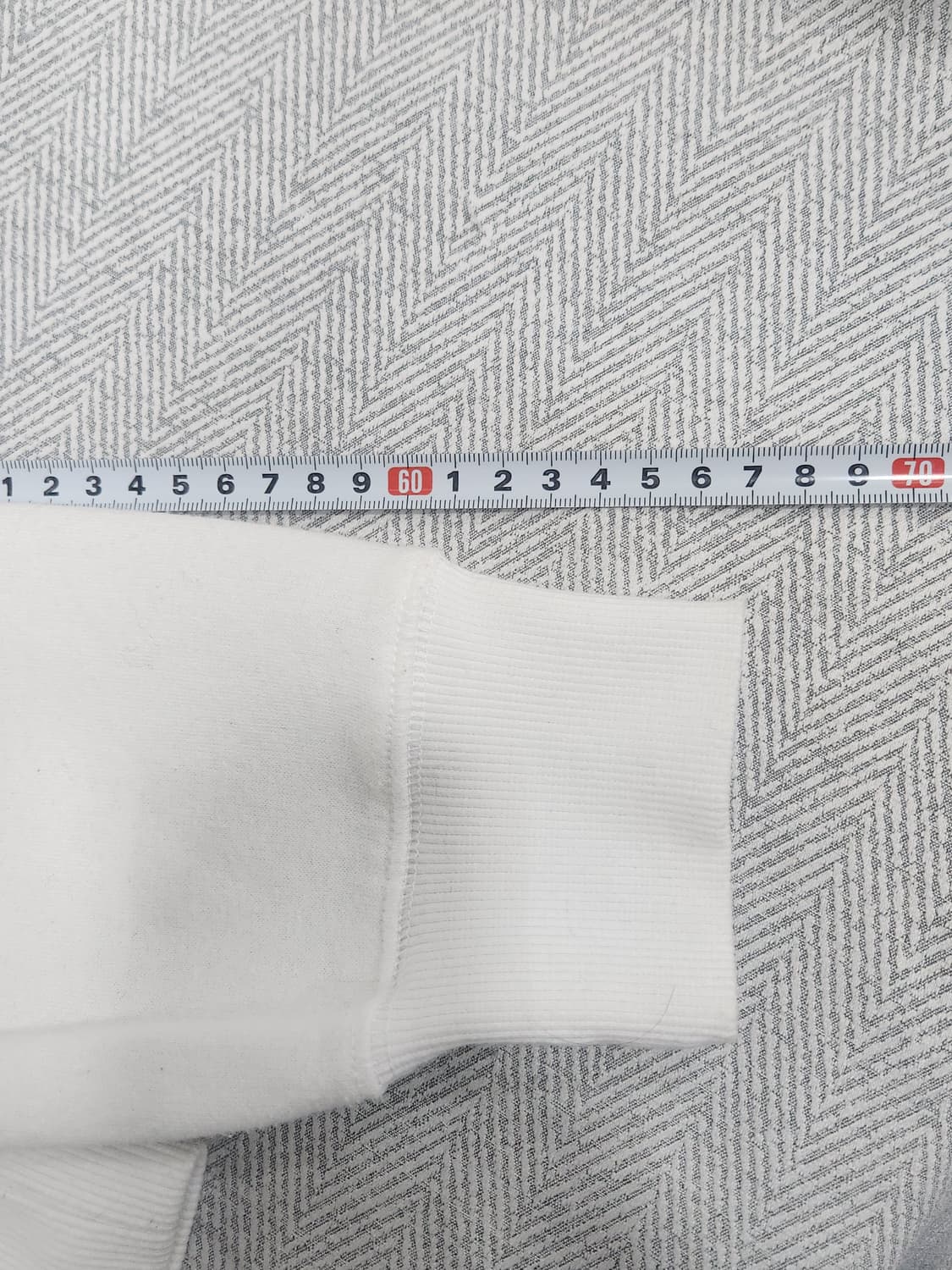 캘빈클라인 CK 로고 안감기모 맨투맨 남성 95~100사이즈 화이트 상품이미지8