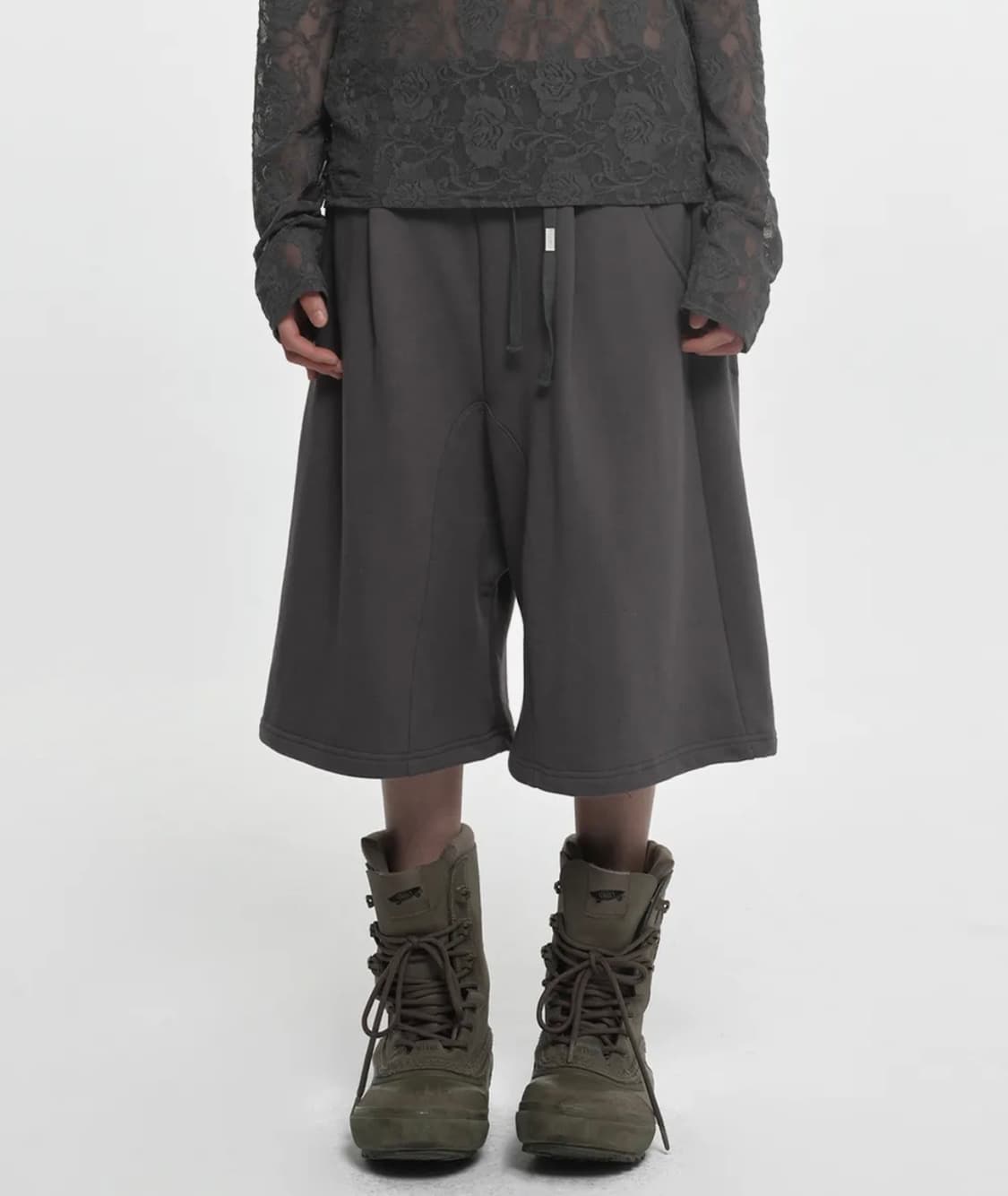 Nache BAGGY HALF PANTS Charcoal 구해요 상품이미지1
