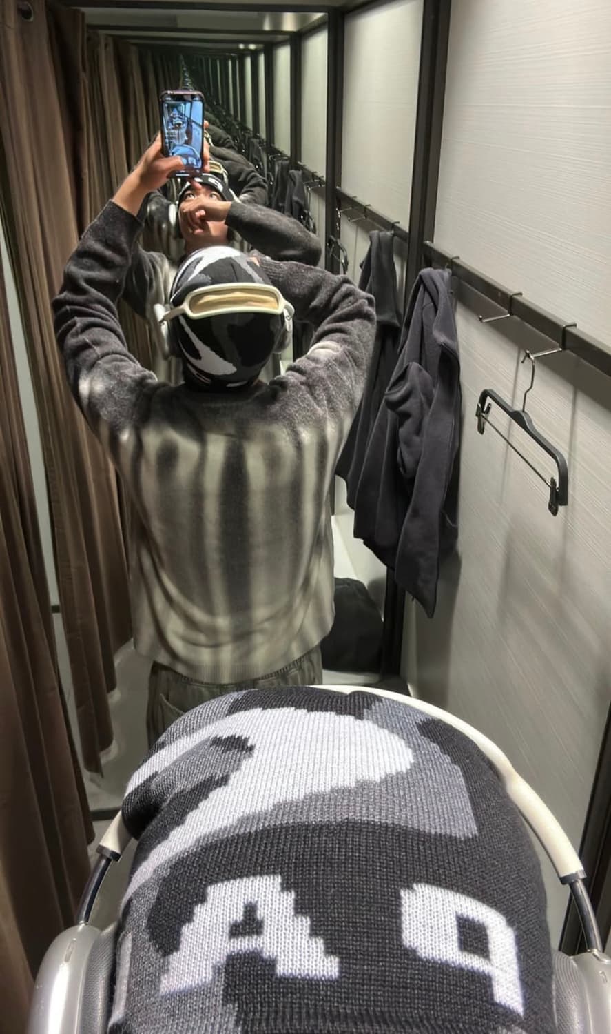 🚨Supreme 슈프림 블러드 로고 스웨터 블랙 상품이미지5