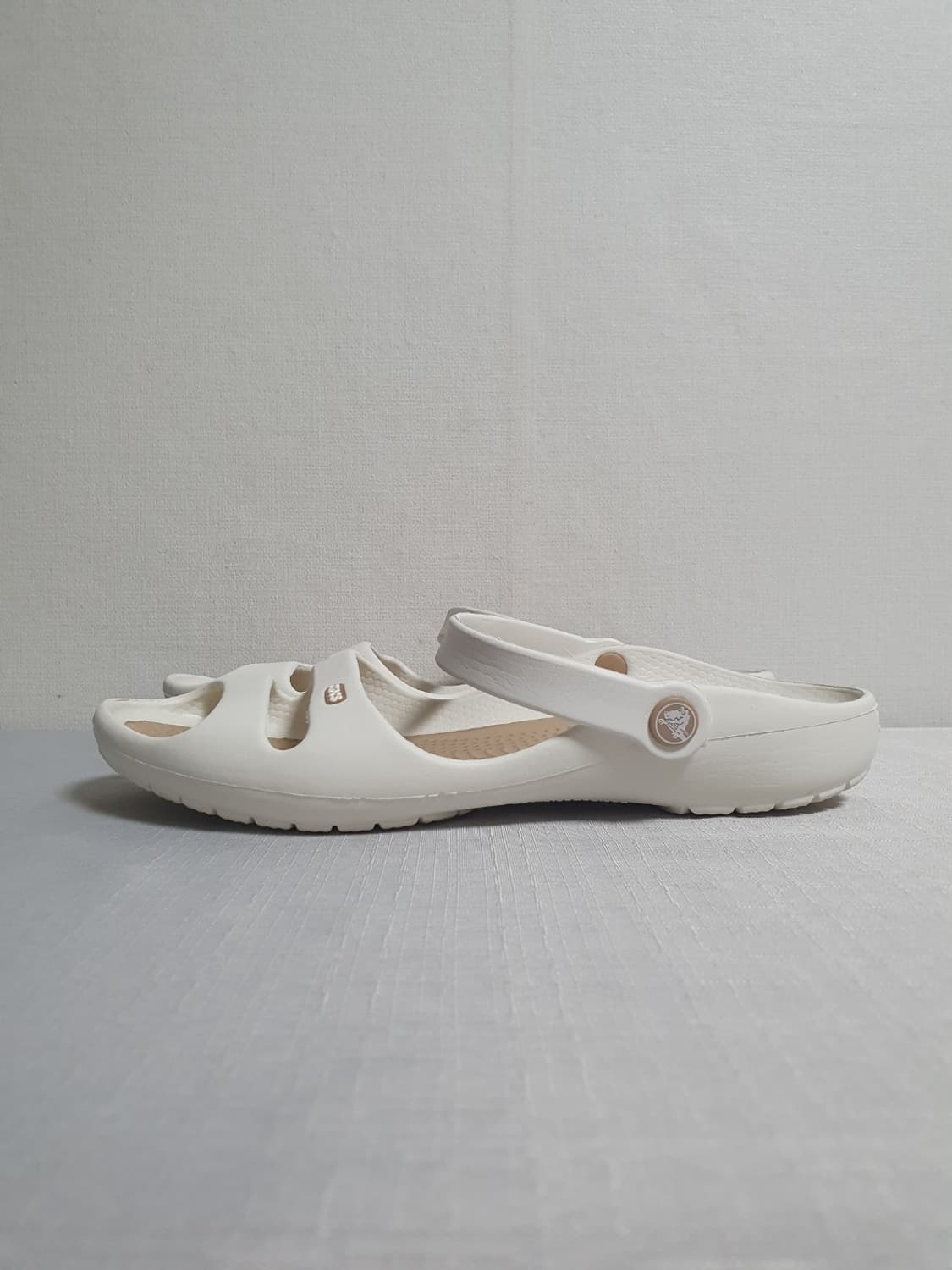 250mm 크록스 클레오2 여성 샌들 화이트 W8 상품이미지3