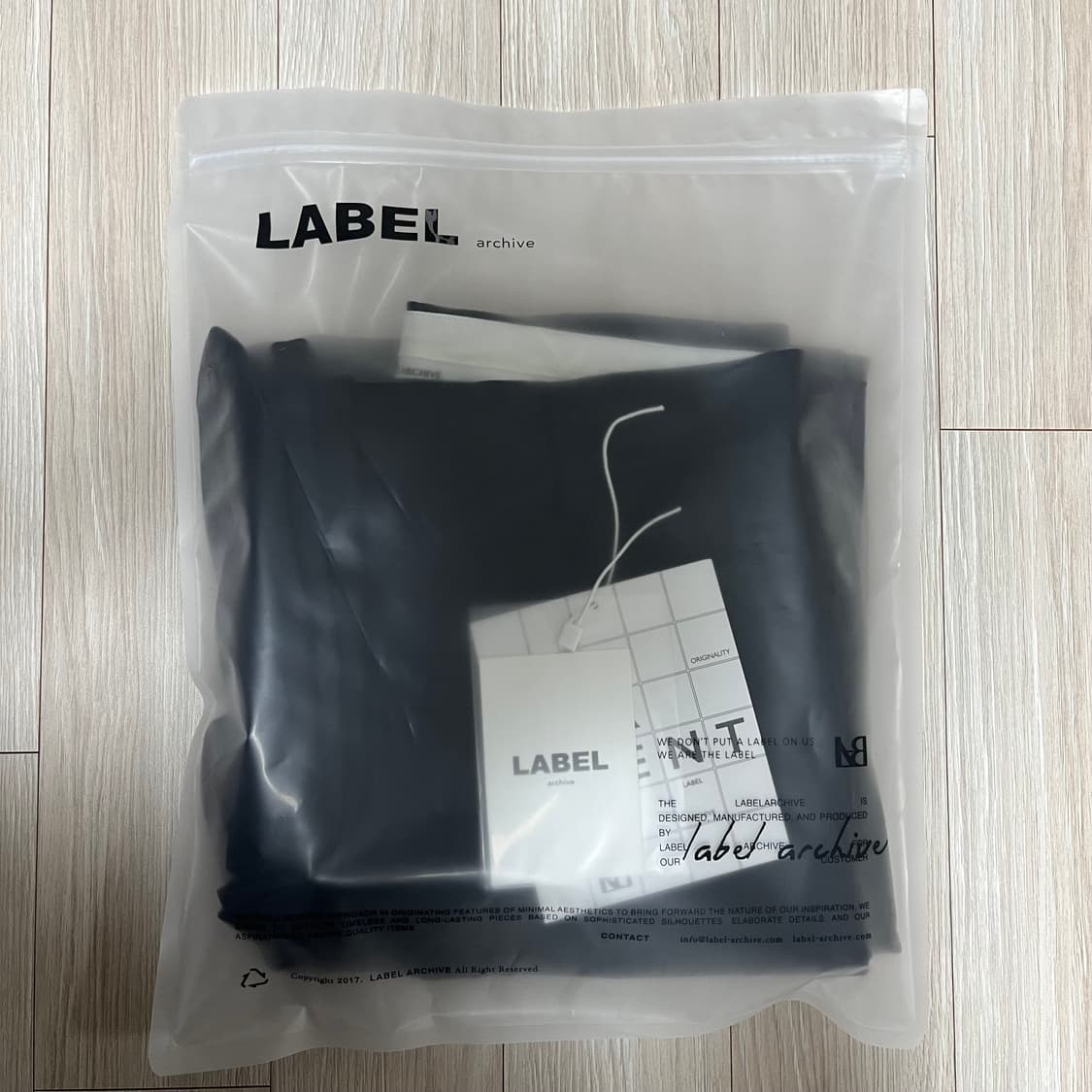 [1] 라벨아카이브 아토르 와이드 핏 팬츠 상품이미지9