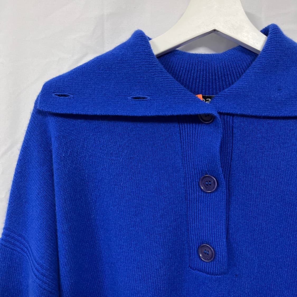 코스(COS) 캐시미어100 스프레드 카라 니트 상품이미지5