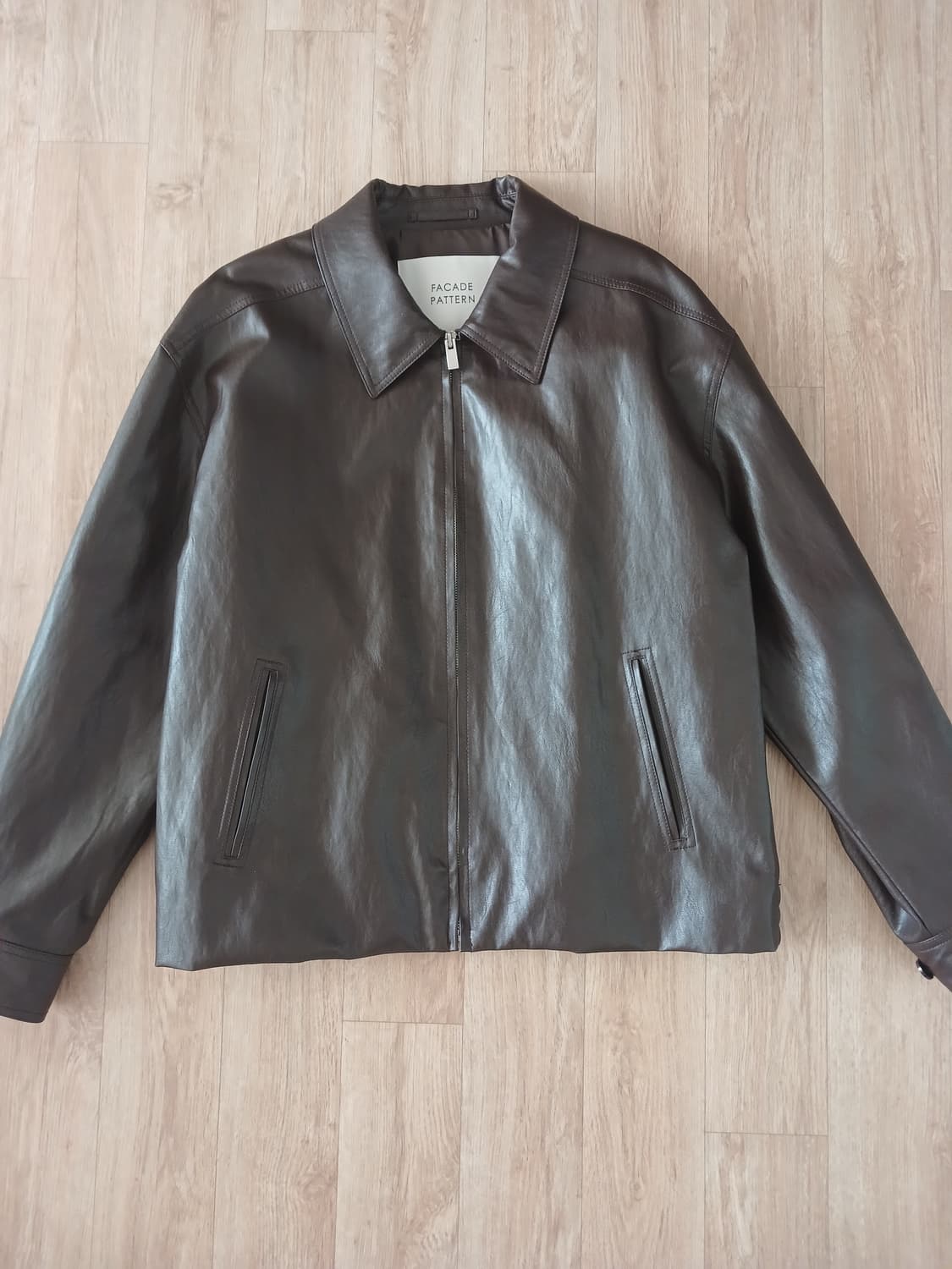 파사드패턴 미니멀 레더 블루종 브라운 S 상품이미지1