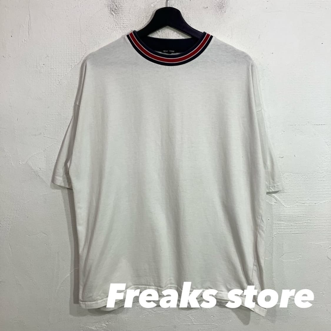 프릭스스토어 베이직 반팔티 상품이미지1