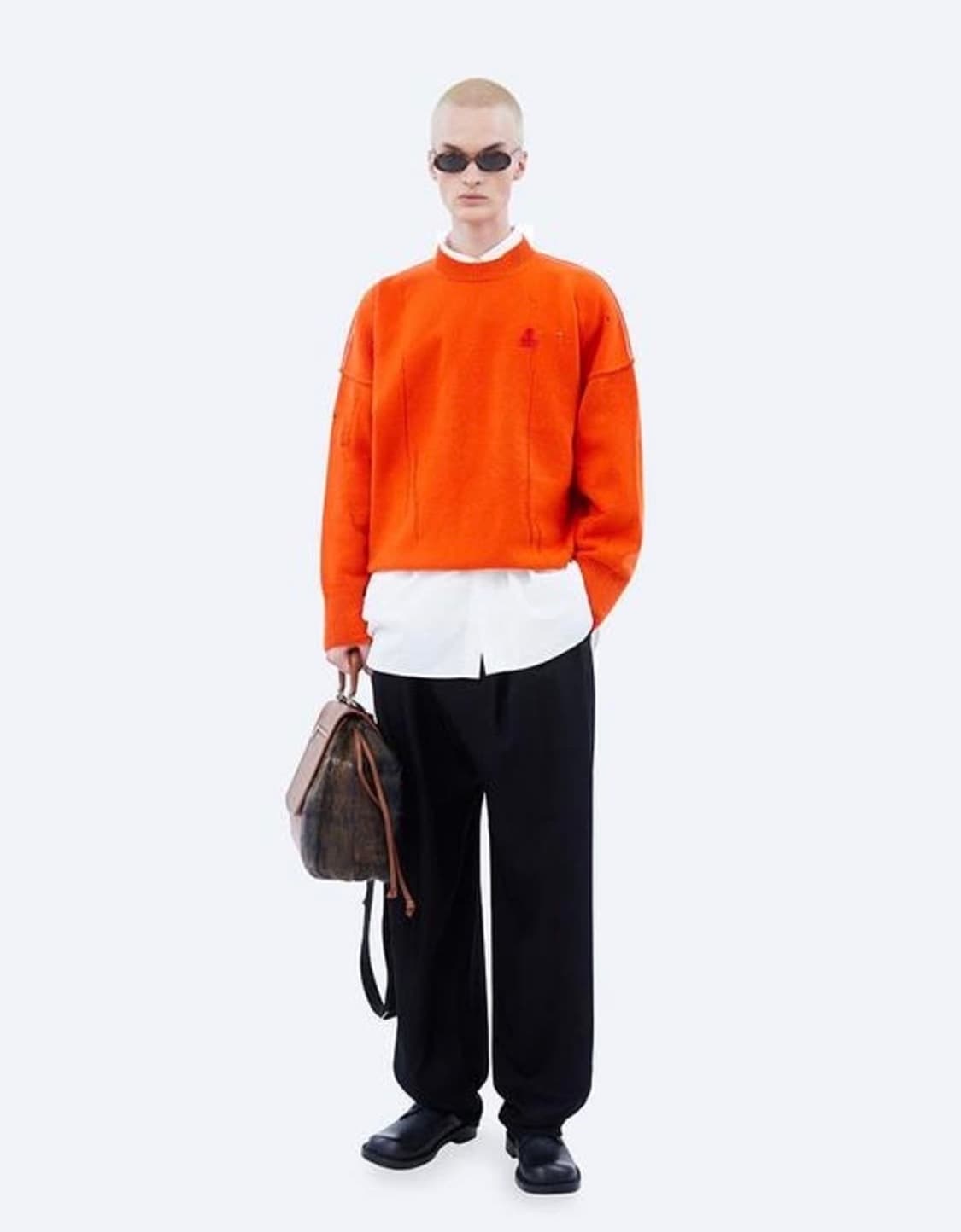 아더에러 니트 A2 판매합니다. 상품이미지1