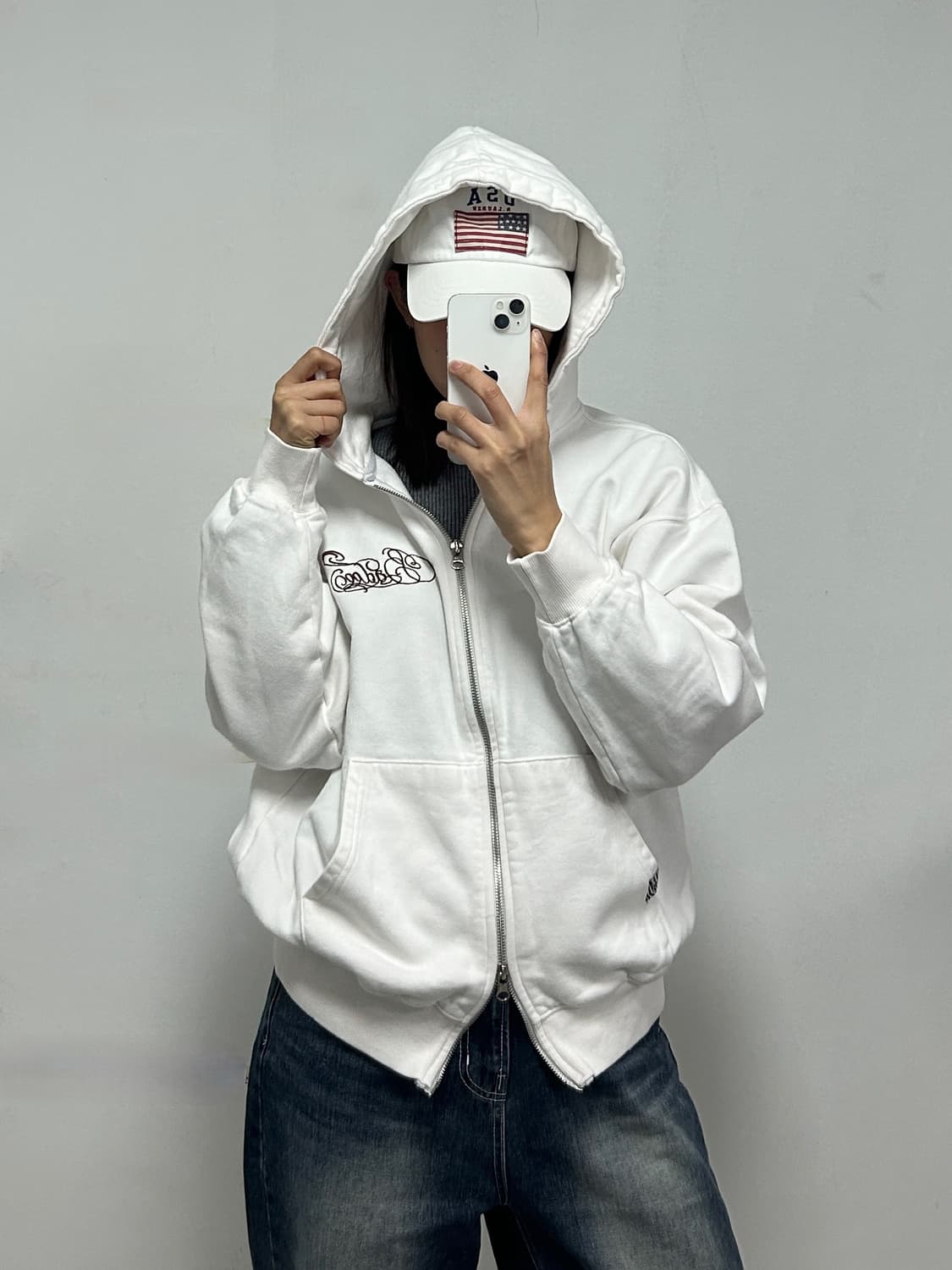 배디 치카노 타투 프린팅 화이트 후드집업 상품이미지1