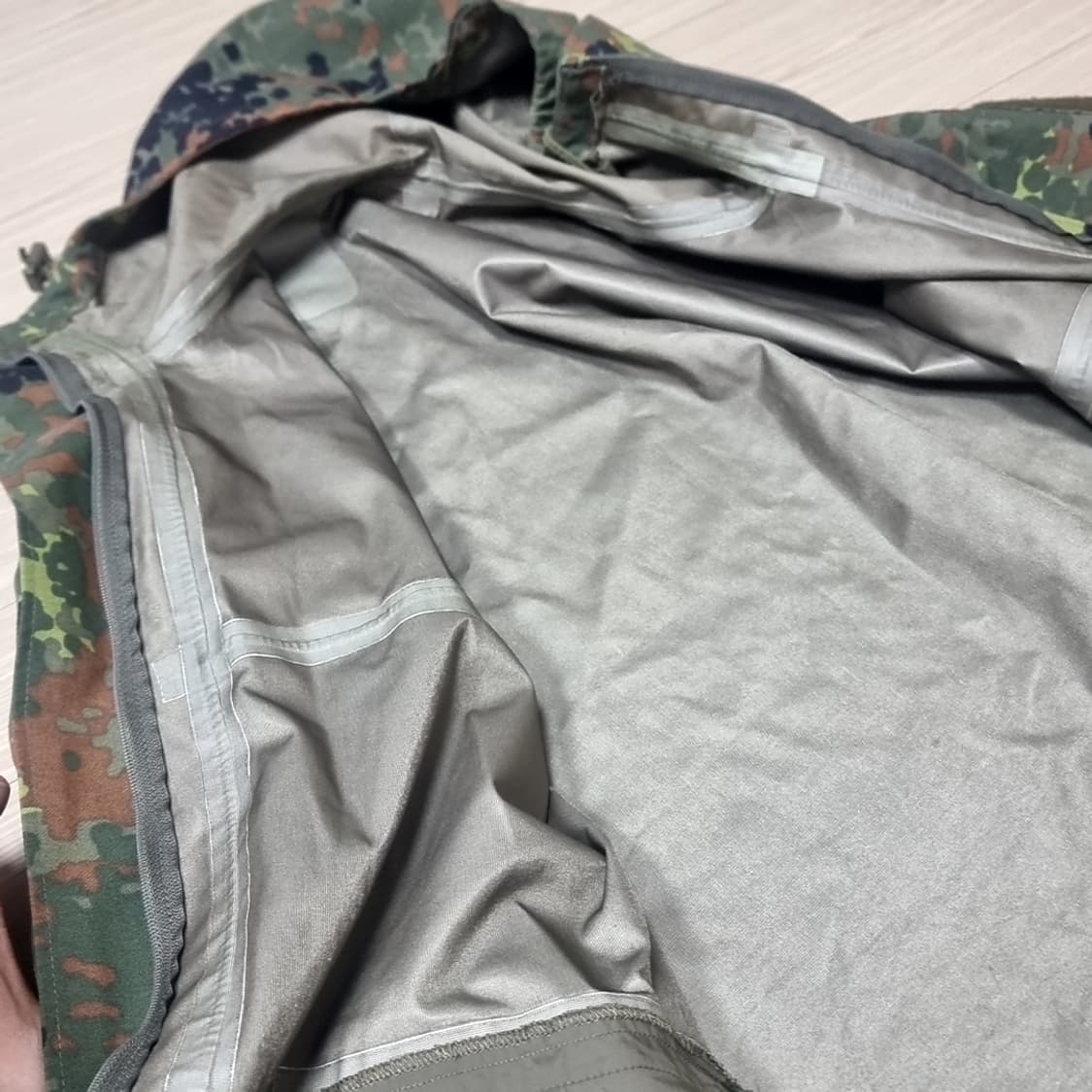 독일군 플렉탄 고어텍스 야상 카모 자켓 후드(100-105) 상품이미지5