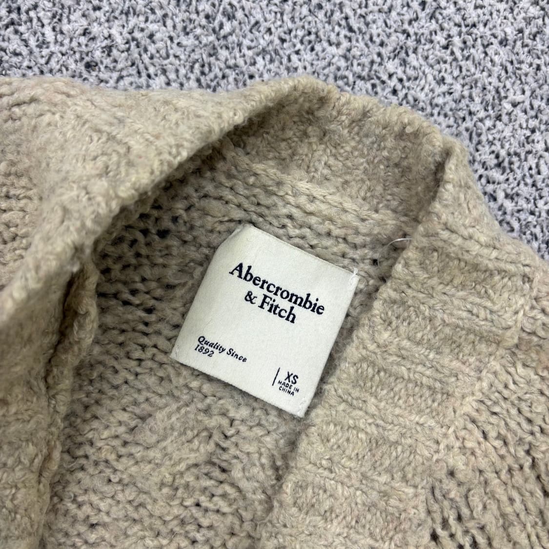 XS 아베크롬비앤피치 울 케이블 가디건 0317J 상품이미지2