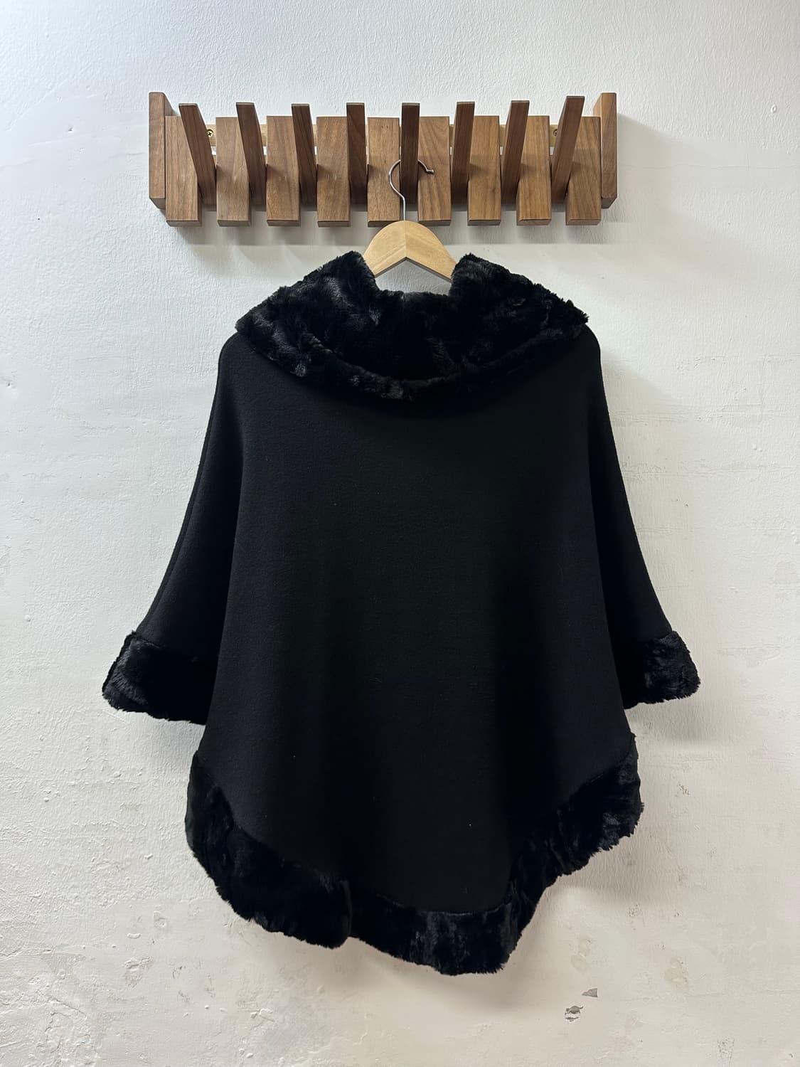 일본빈티지 블랙 판초 버튼 디테일 포인트 A라인 케이프 코트 상품이미지6