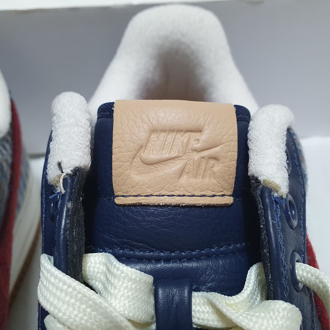 275 나이키 x 펜들턴 에어포스 1 로우 ID 네이비 상품이미지4