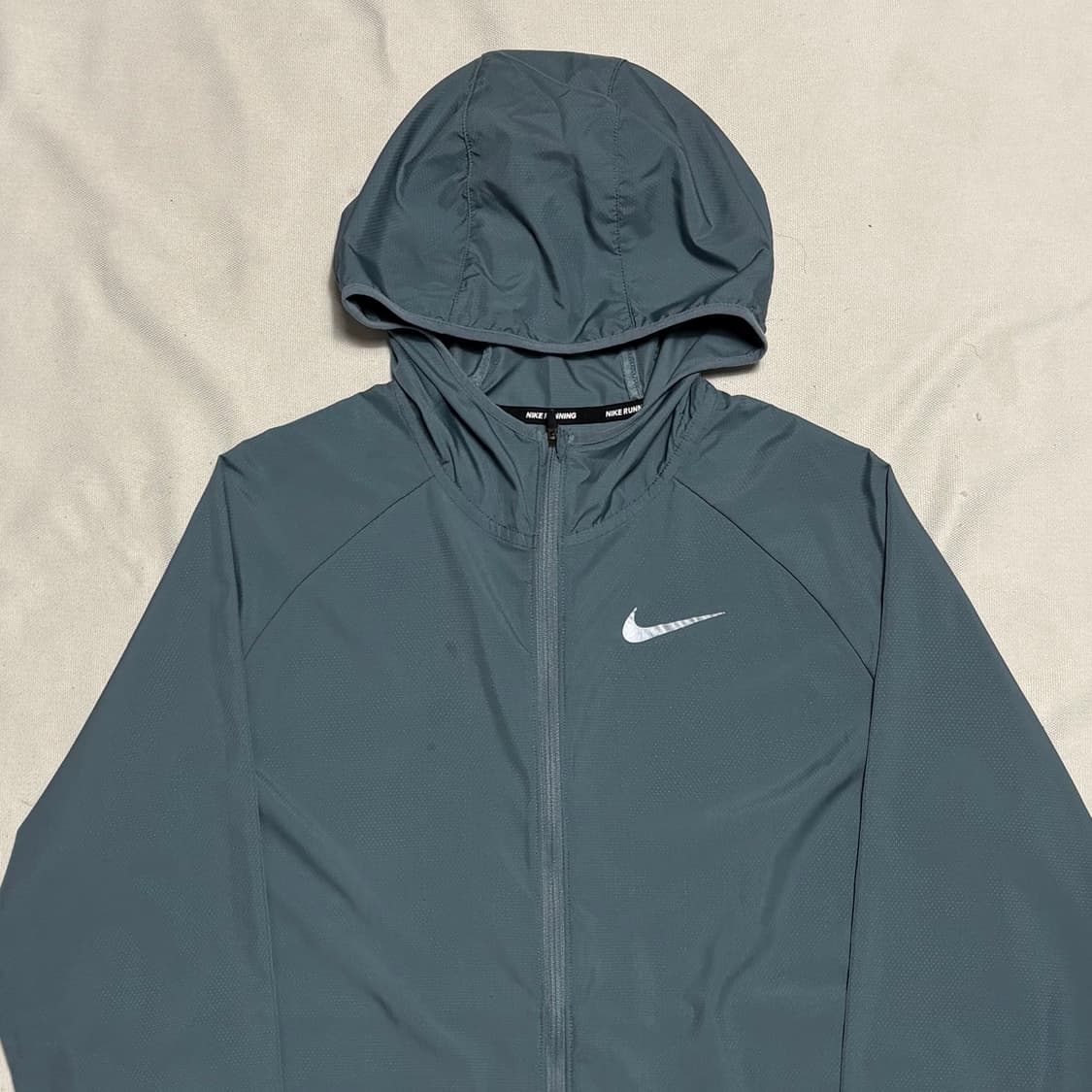 XL 나이키 스우시 러닝 바람막이 상품이미지1