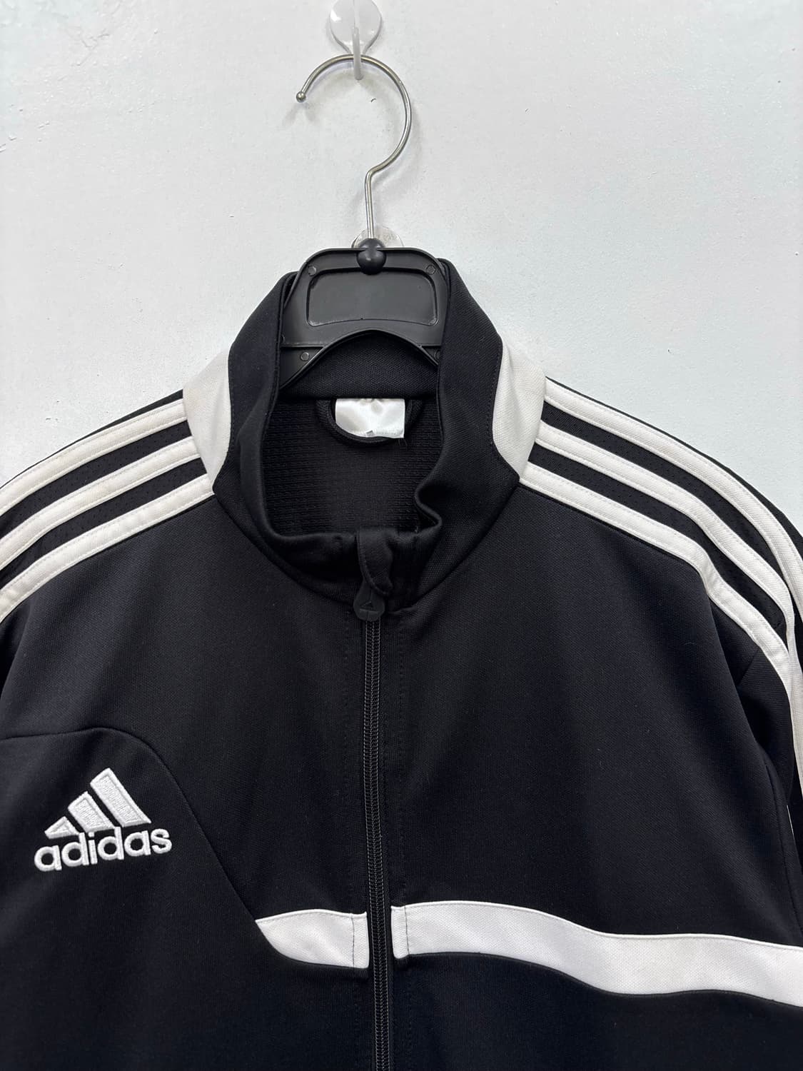 아디다스  트랙탑 상품이미지2