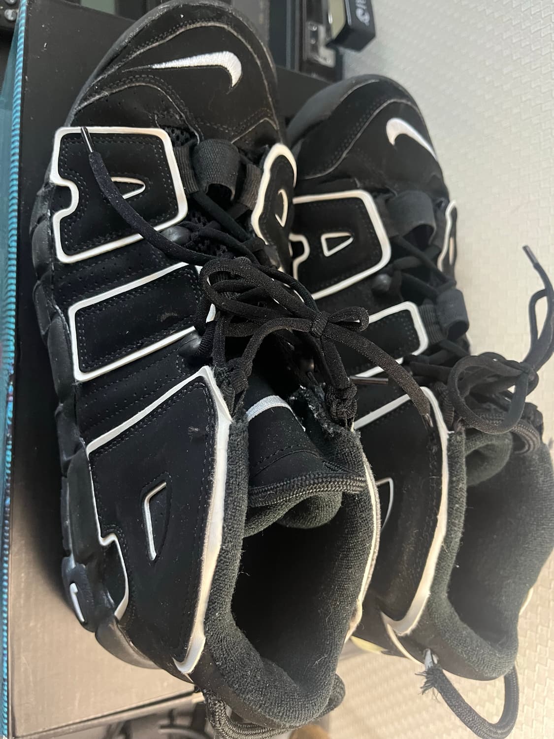 나이키 에어 모어 업템포 블랙 280mm 상품이미지2