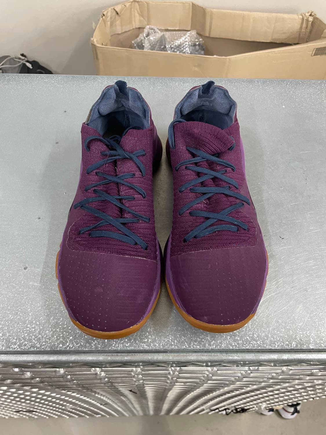 언더아머 UA 커리 4 로우 280 상품이미지5