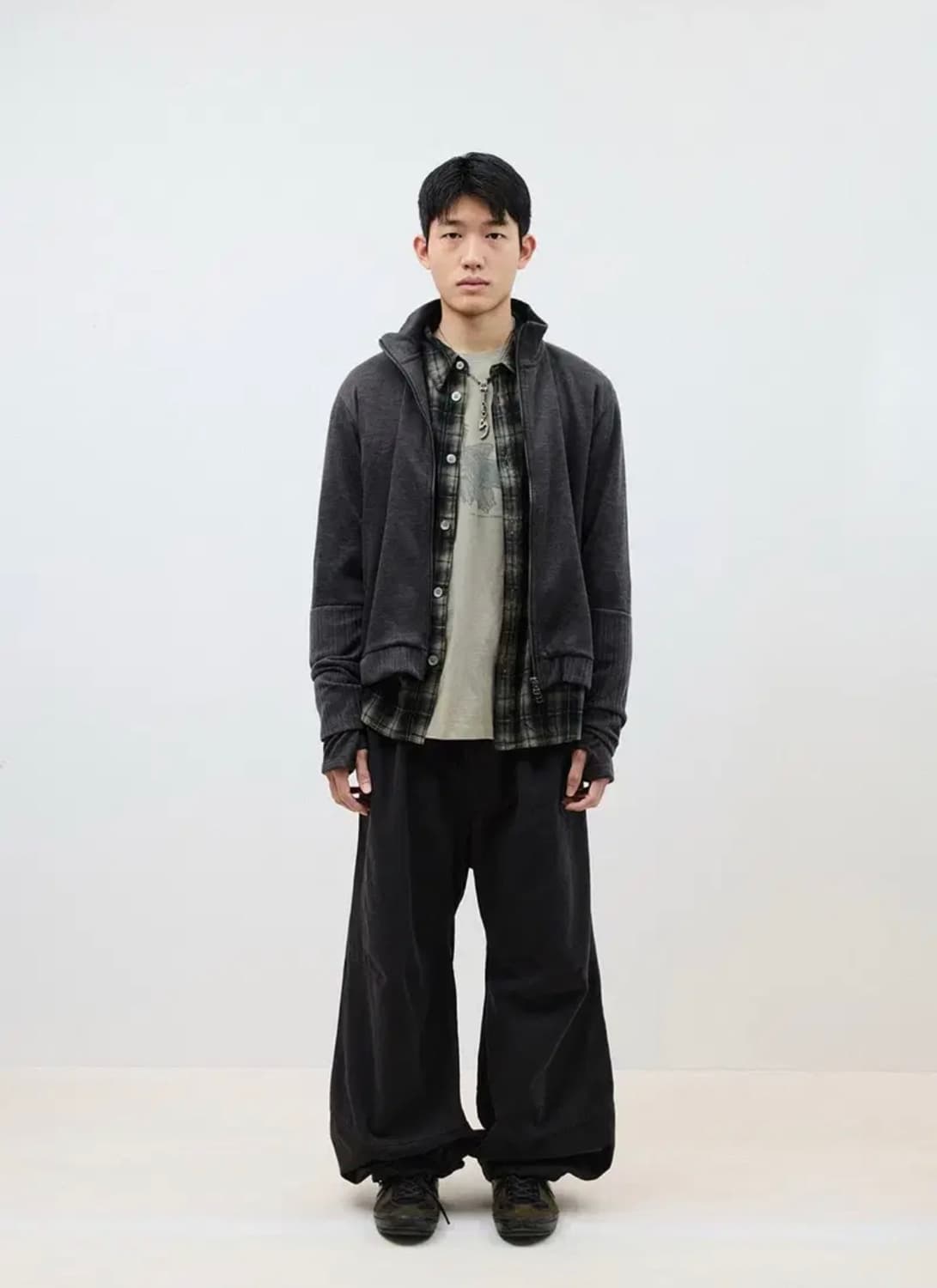해칭룸 레이어가디건 4 다크카키 상품이미지4
