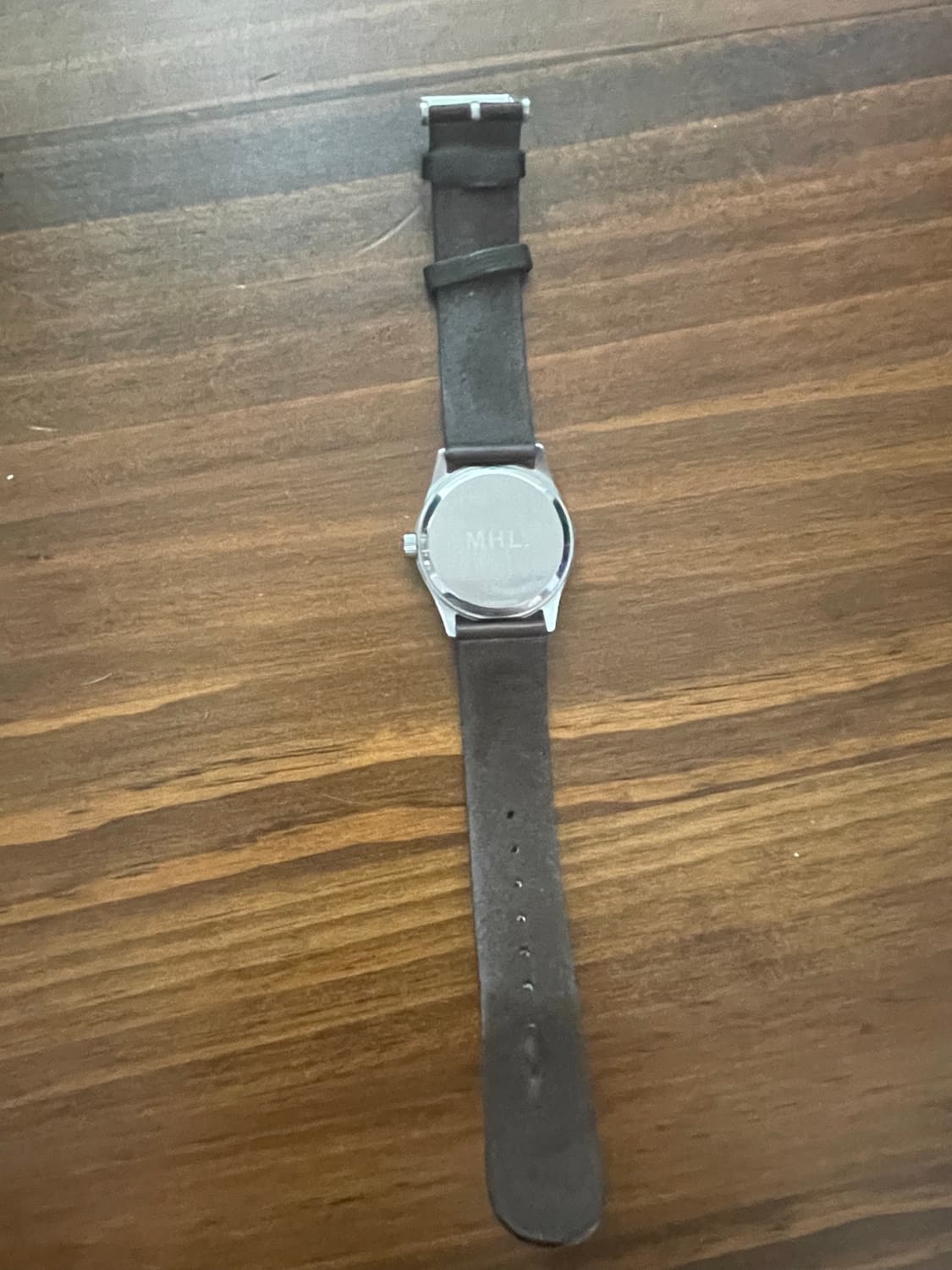 MHL 가죽 시계 상품이미지2