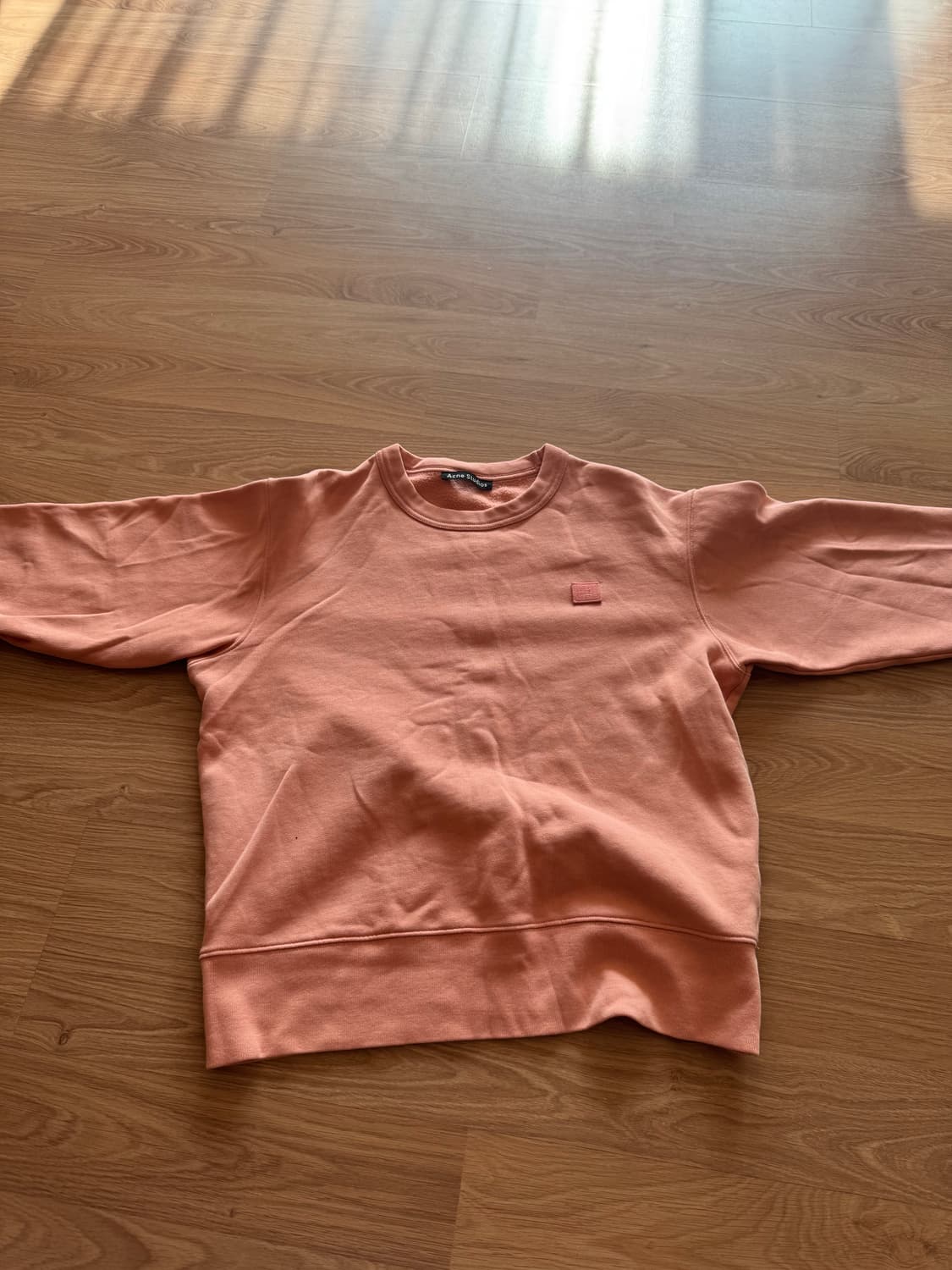 아크네 스튜디오 상품이미지1