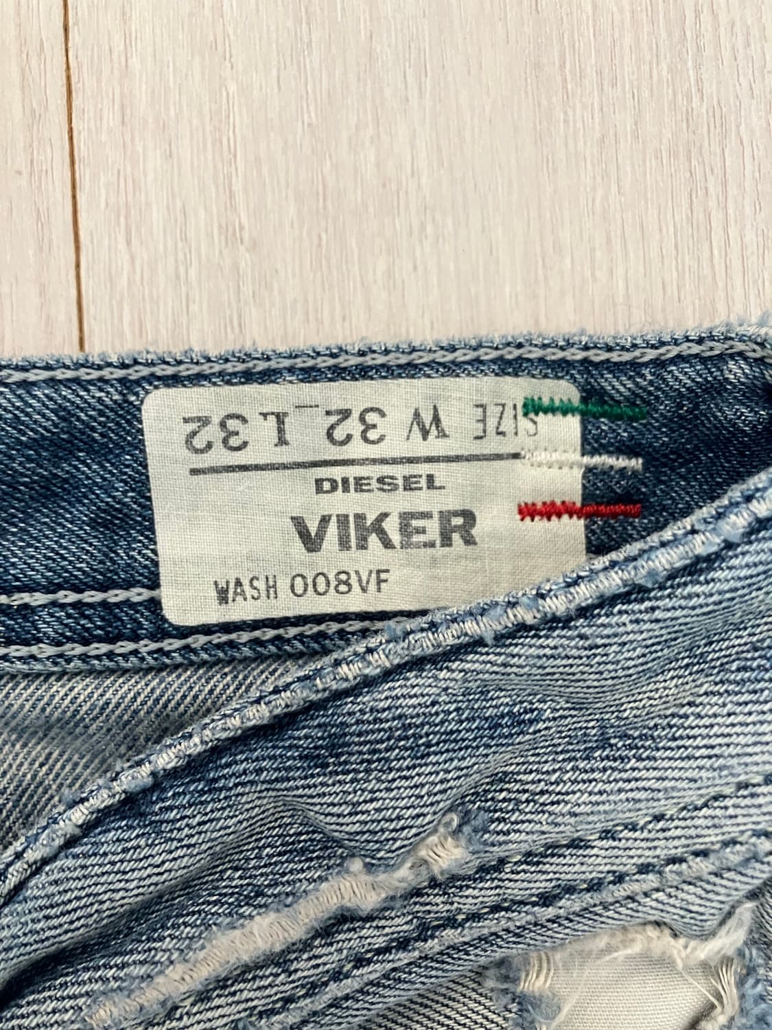 디젤 디스트로이드 바이커 진 32 상품이미지5