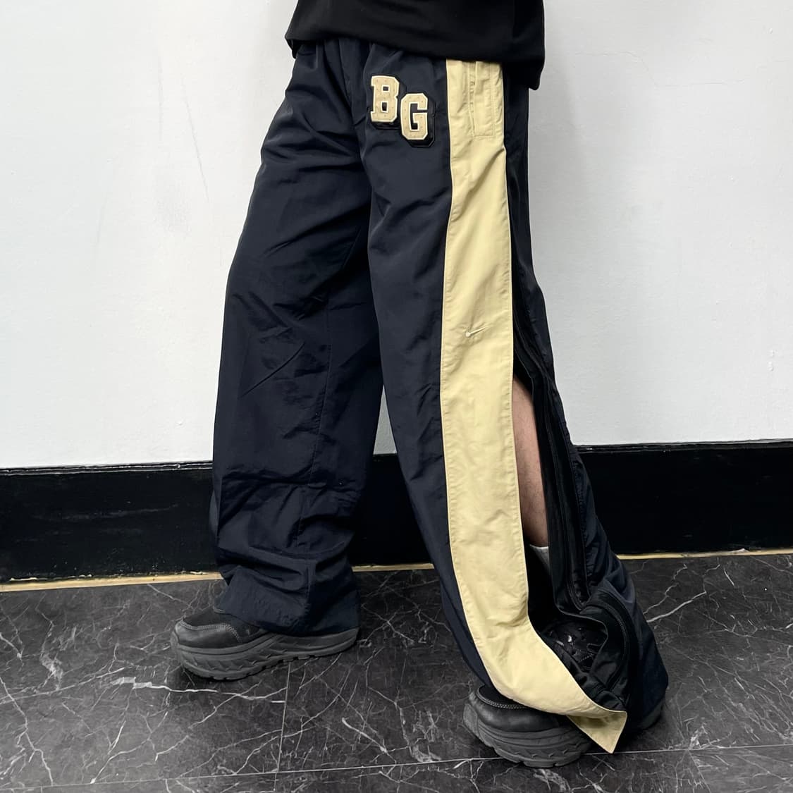 나이키 센터스우시 투웨이지퍼 벌룬 H.D 트랙팬츠 상품이미지1