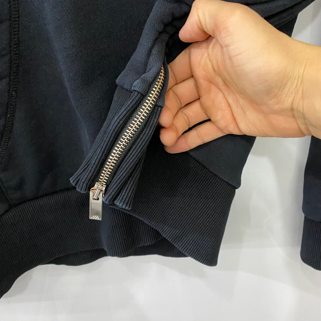APC&SACAI 콜라보 빅로고 후드(L) 상품이미지6