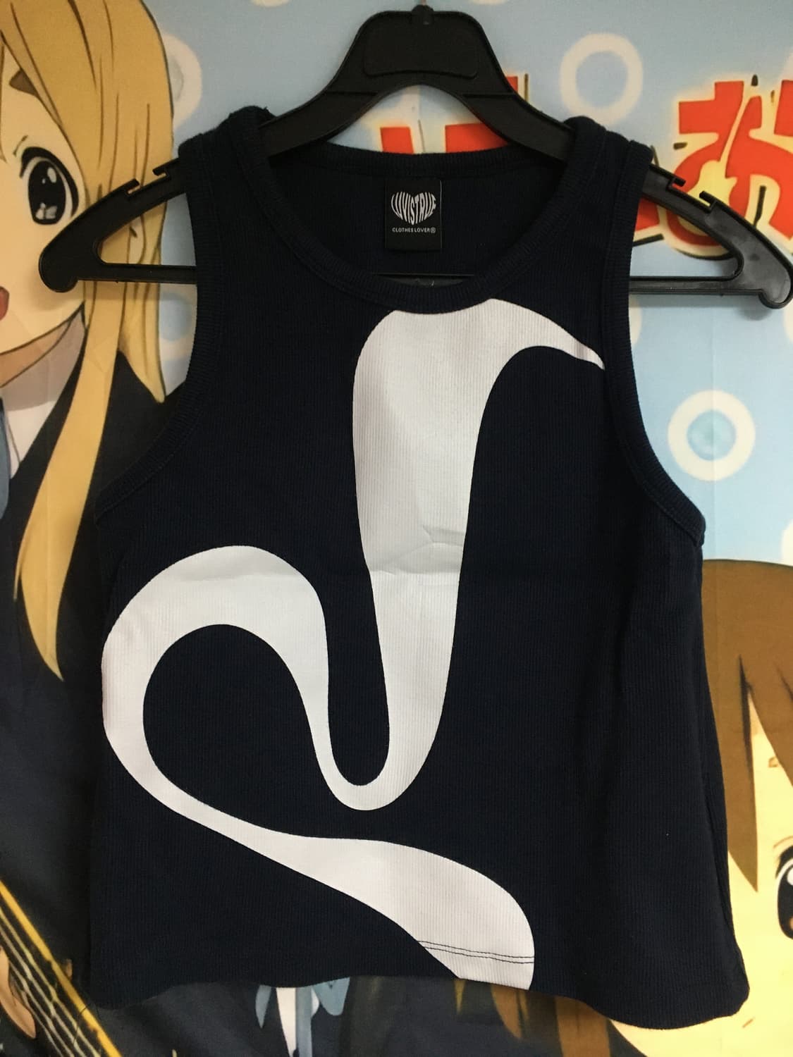 러브이즈트루 CURVED L TOP 슬리브리스 나시 상품이미지1