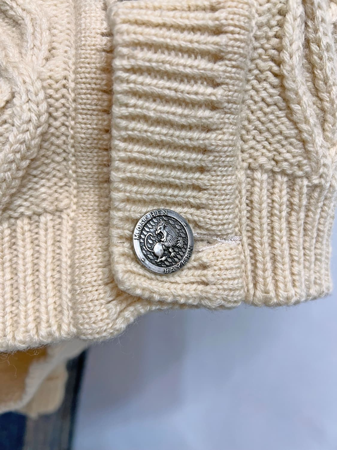 MOSCHEN Cable Knit Wool Cardigan 상품이미지7